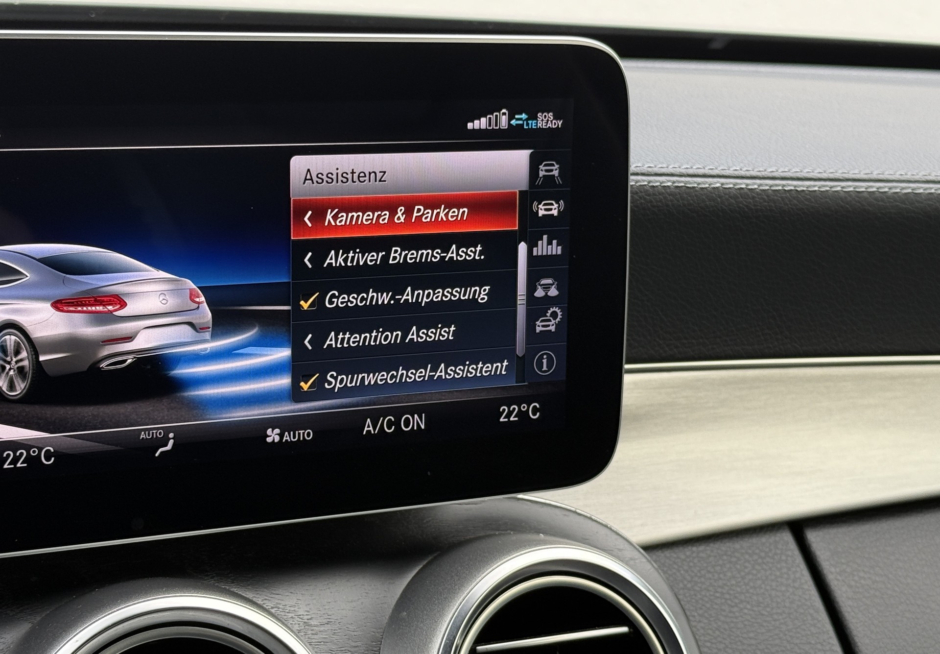 MERCEDES-BENZ C 200 Coupé 4Matic AMG Line 9G-Tronic / 1.Hand-image-29
