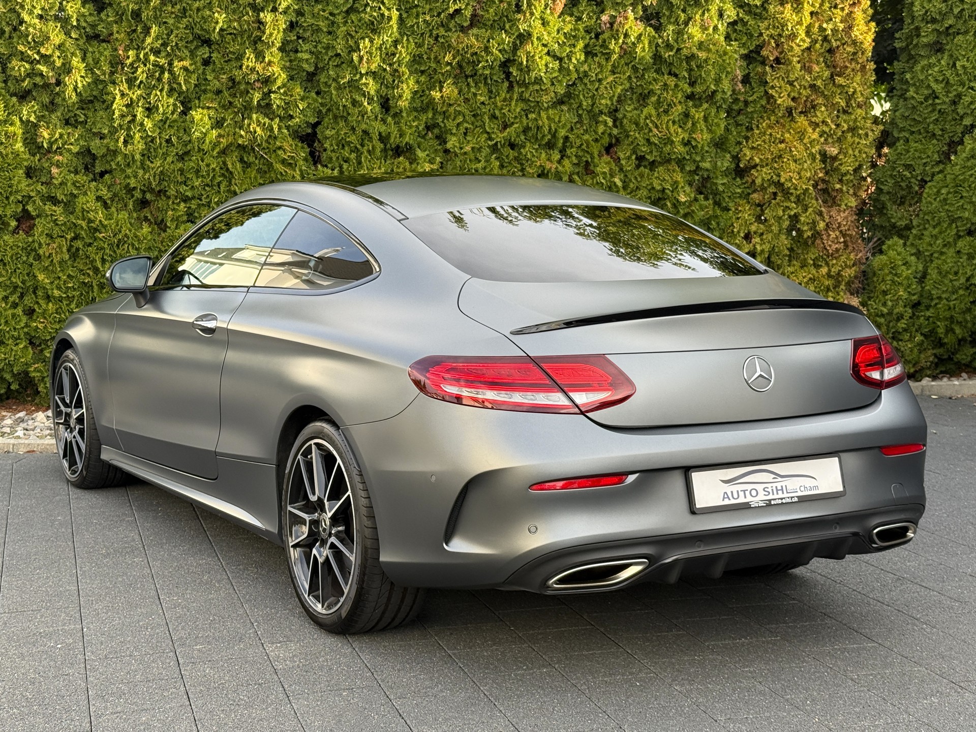 MERCEDES-BENZ C 200 Coupé 4Matic AMG Line 9G-Tronic / 1.Hand-image-13