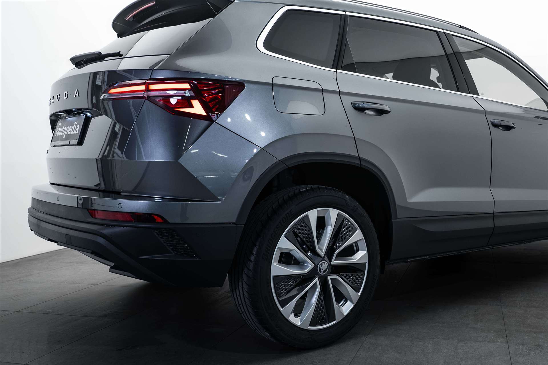 SKODA SKODA Karoq 1.5 TSI Selection DSG-image-3