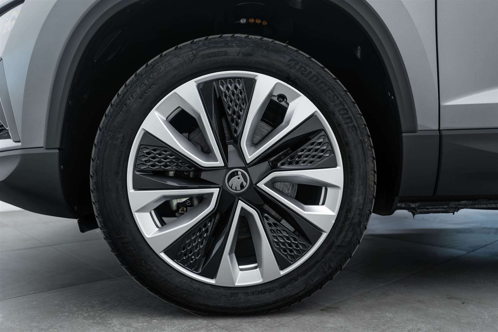 SKODA SKODA Karoq 1.5 TSI Selection DSG-image-5