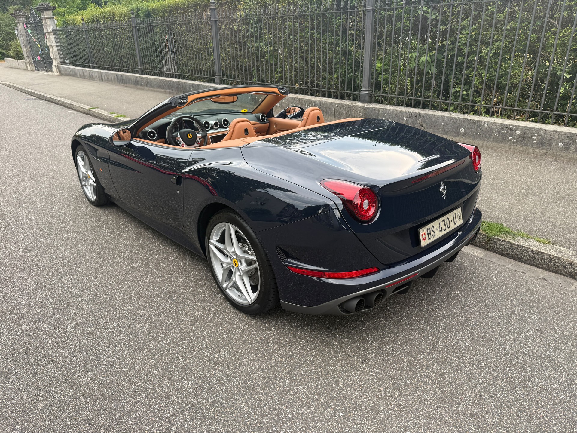 FERRARI California 3.9 V8 T-image-1