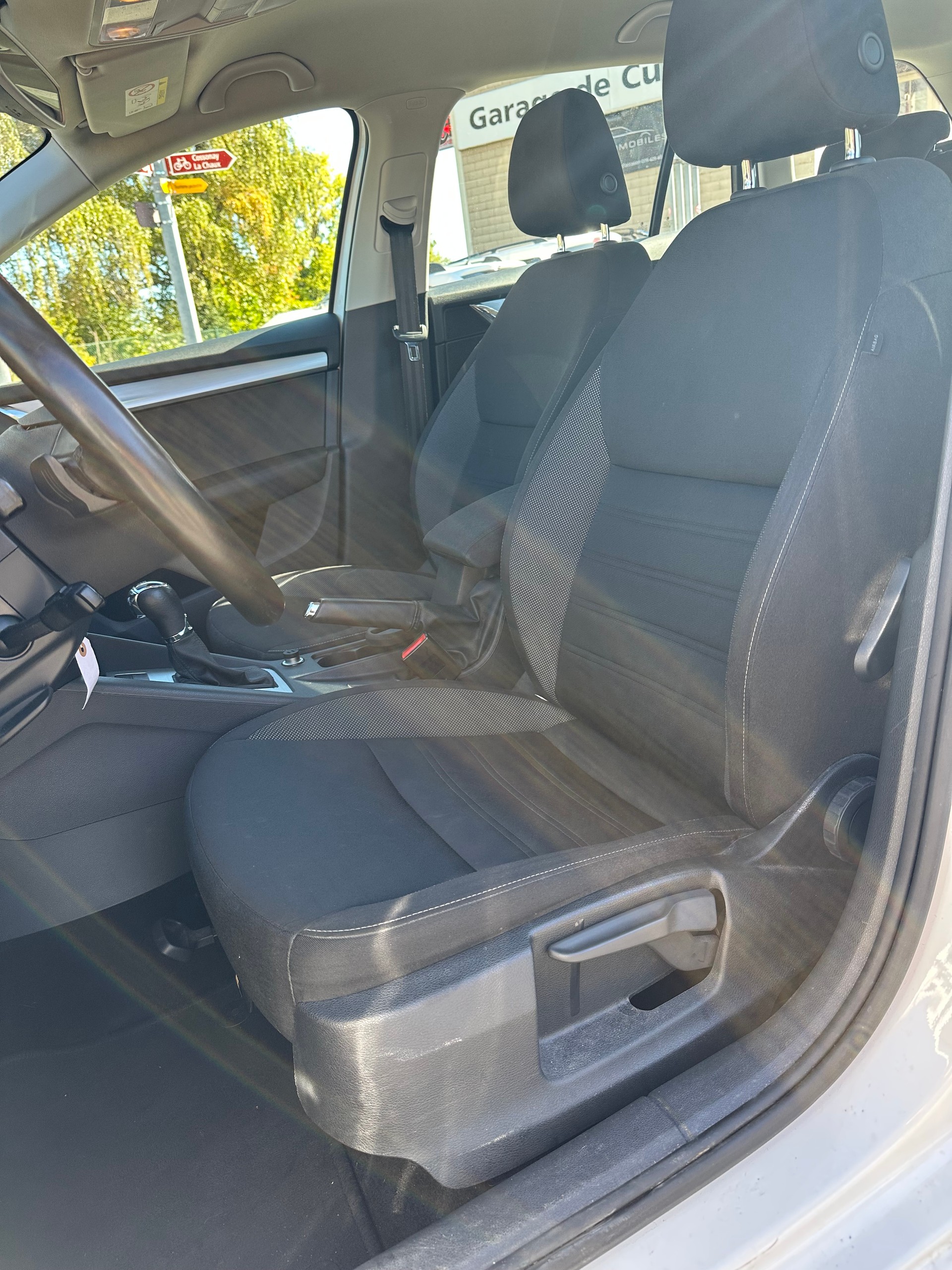 SKODA Octavia Combi 1.5 TSI Ambition DSG-image-11