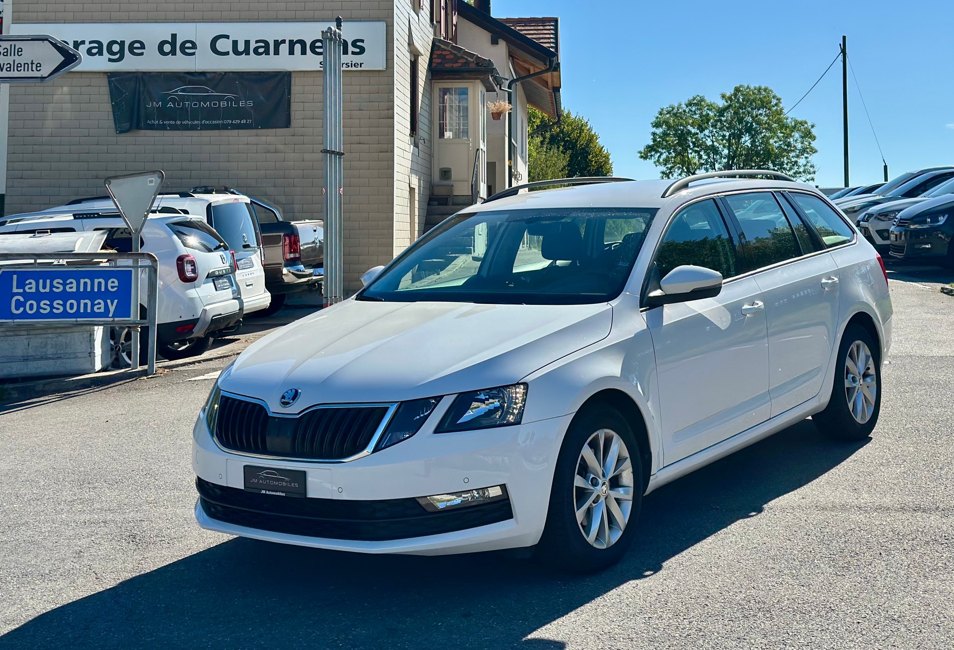 SKODA Octavia Combi 1.5 TSI Ambition DSG-image-0