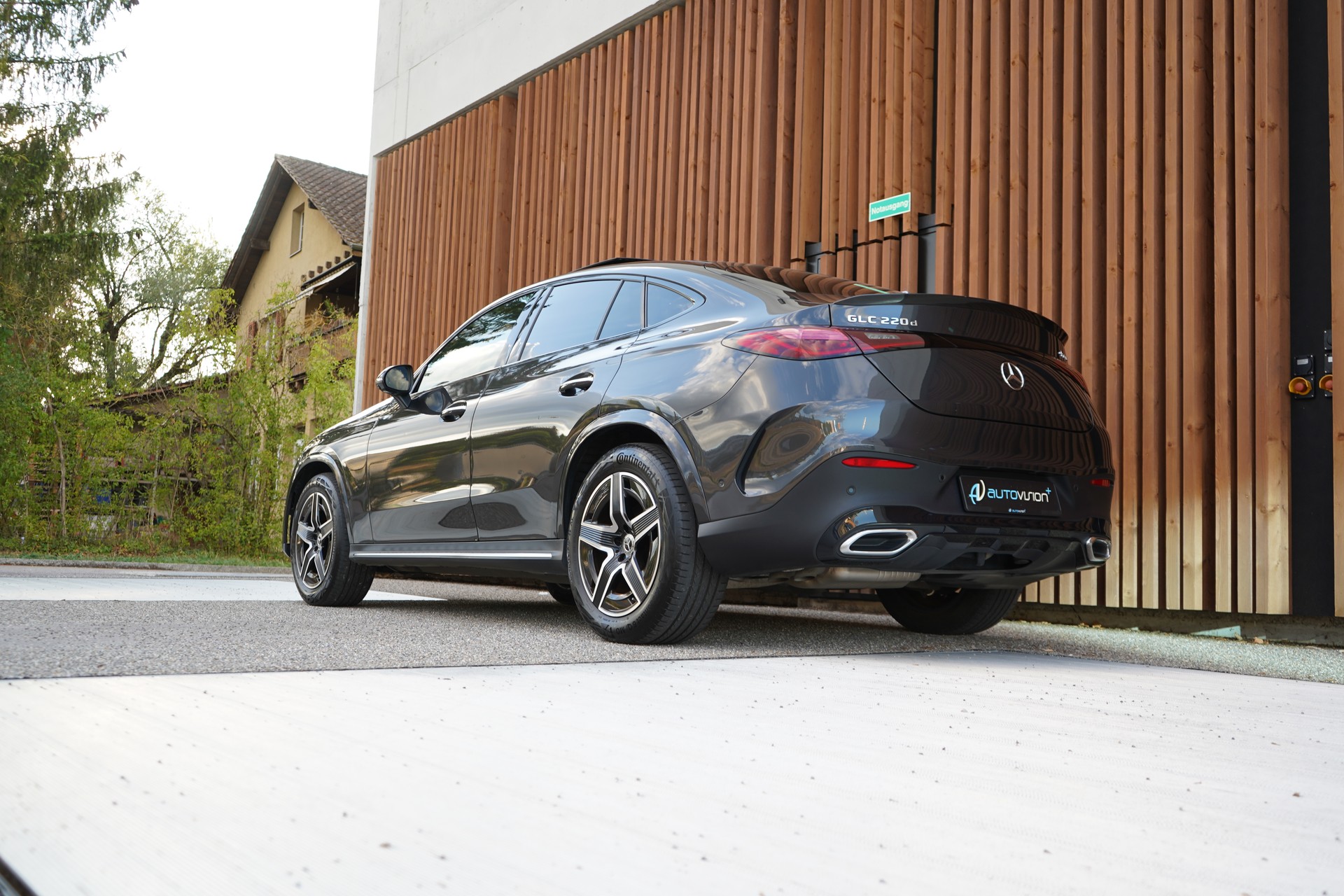 MERCEDES-BENZ GLC COUPÉ 220 D 4MATIC AMG LINE PLUS 9G-TRONIC l 197 PS-image-9