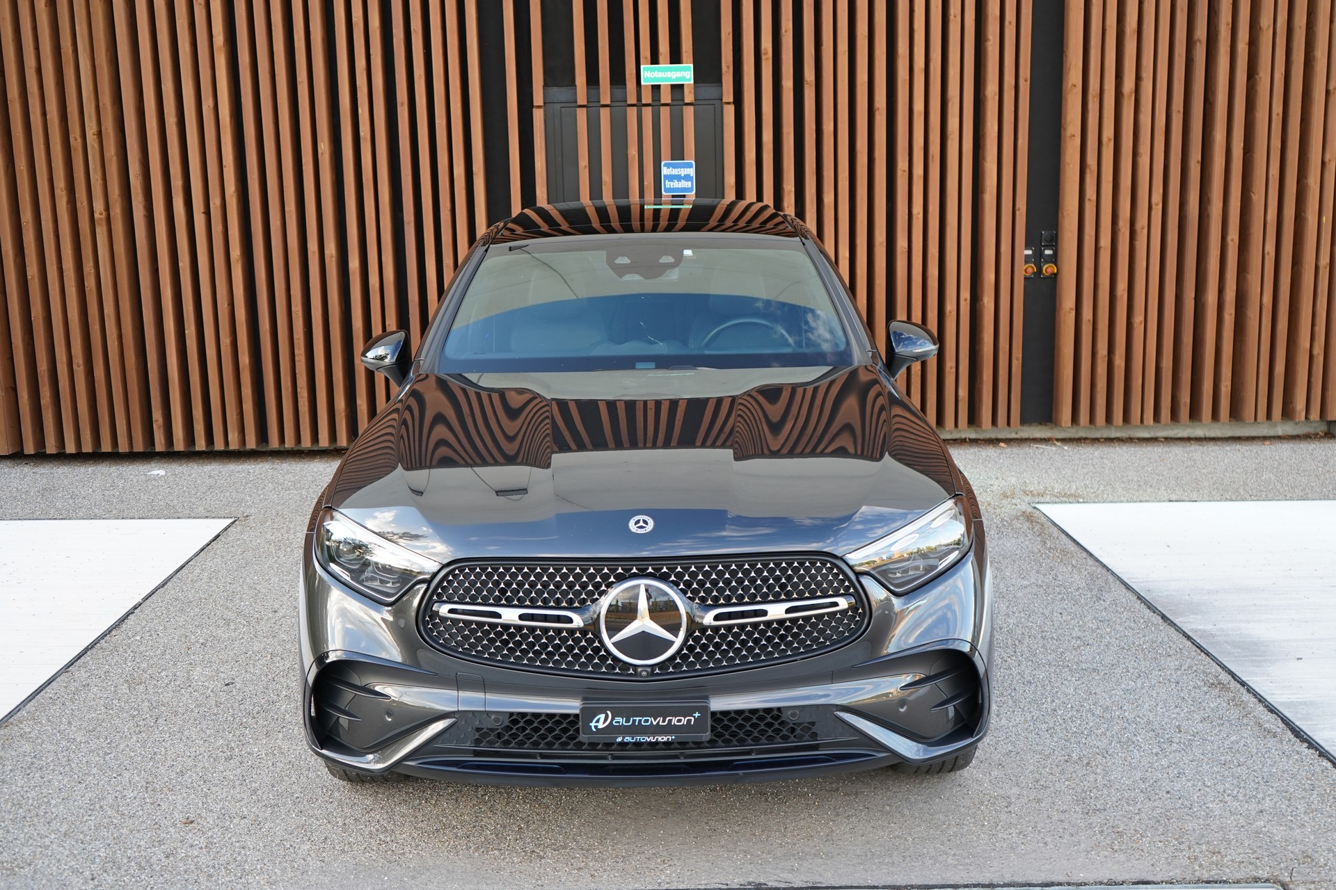 MERCEDES-BENZ GLC COUPÉ 220 D 4MATIC AMG LINE PLUS 9G-TRONIC l 197 PS-image-12