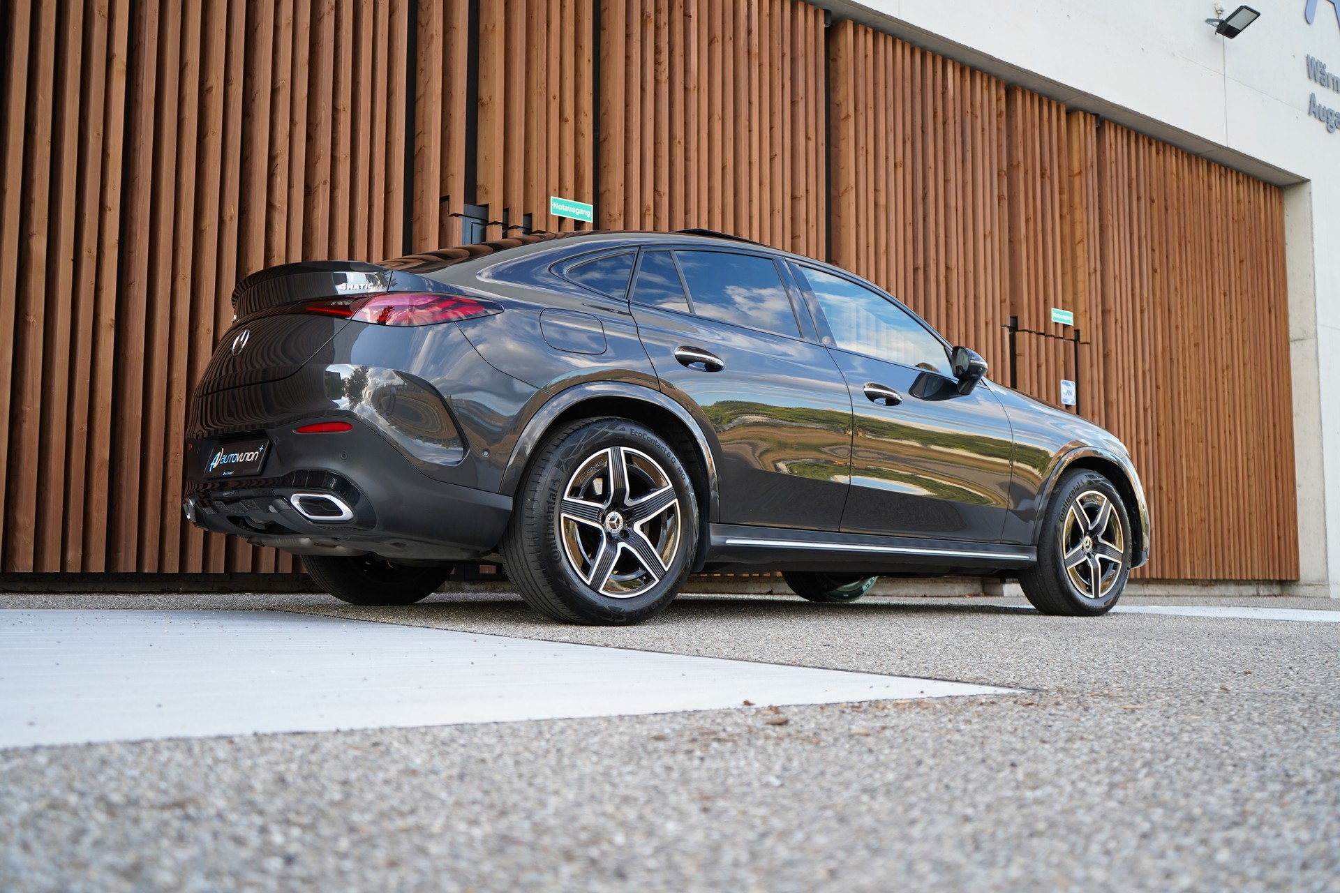 MERCEDES-BENZ GLC COUPÉ 220 D 4MATIC AMG LINE PLUS 9G-TRONIC l 197 PS-image-10