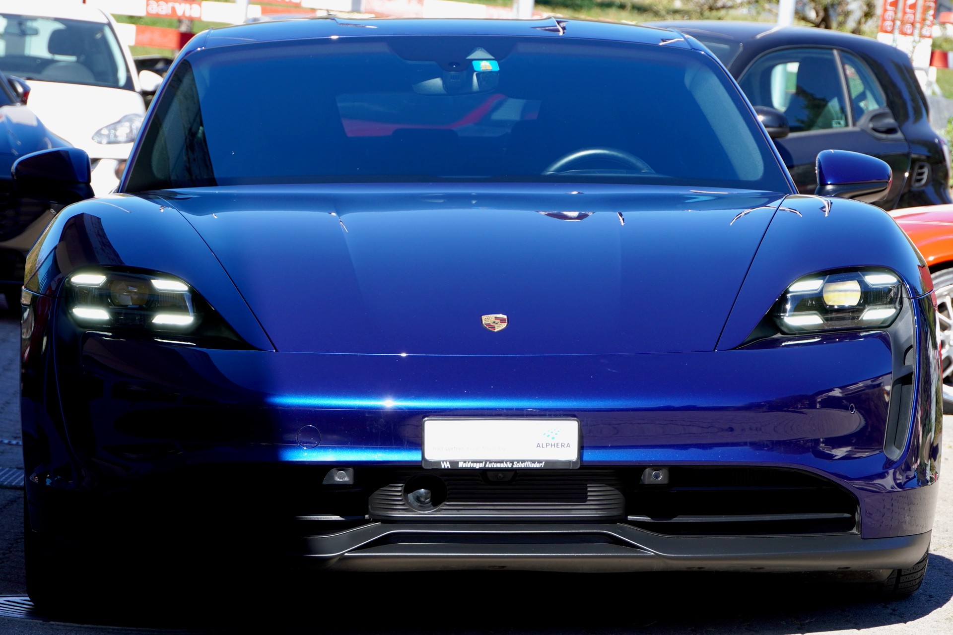 PORSCHE Taycan 4S-image-1