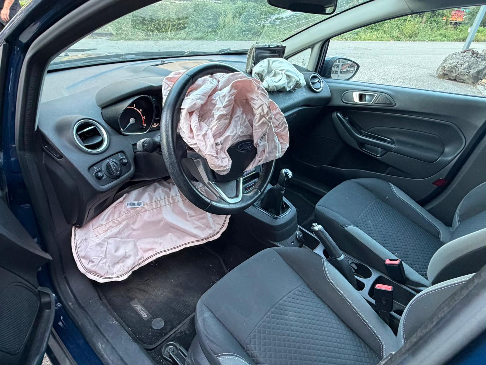 FORD Fiesta 1.0 SCTi Trend-image-2