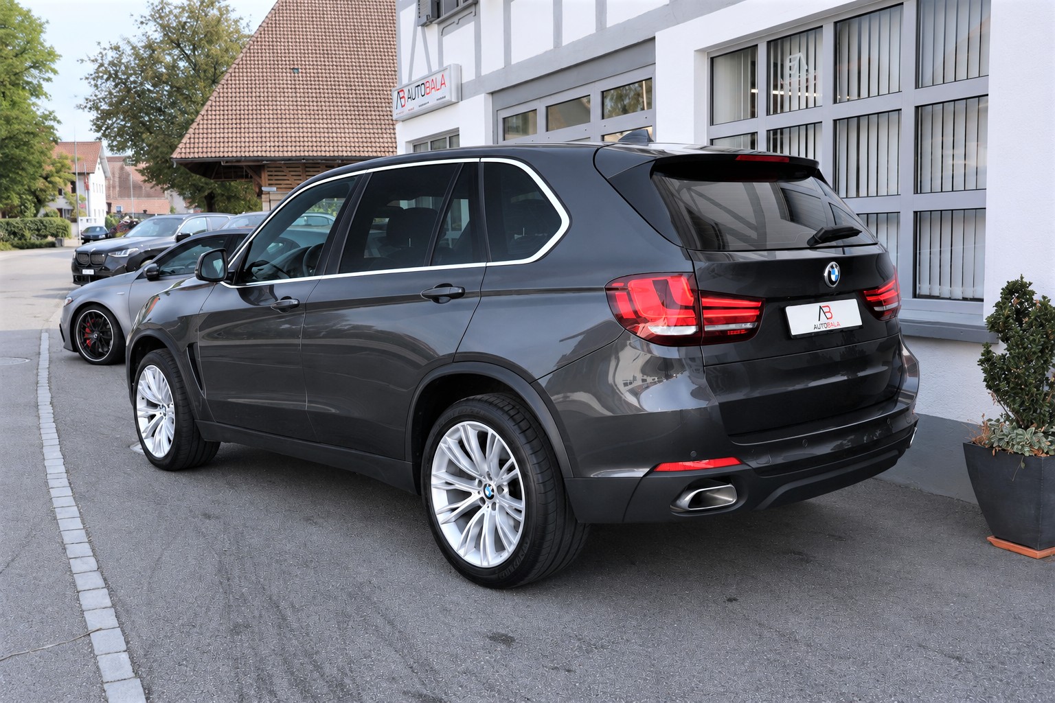 BMW X5 xDrive 40d Steptronic (CH)-image-6