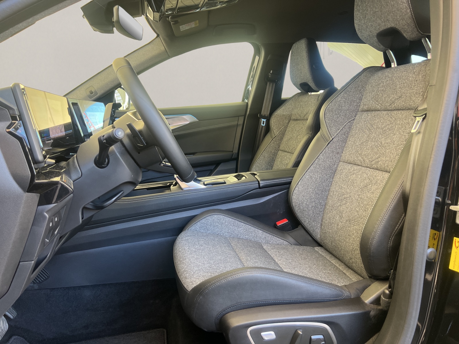 RENAULT Austral 1.3 TCe techno *158PS* Mild-Hybrid-image-10