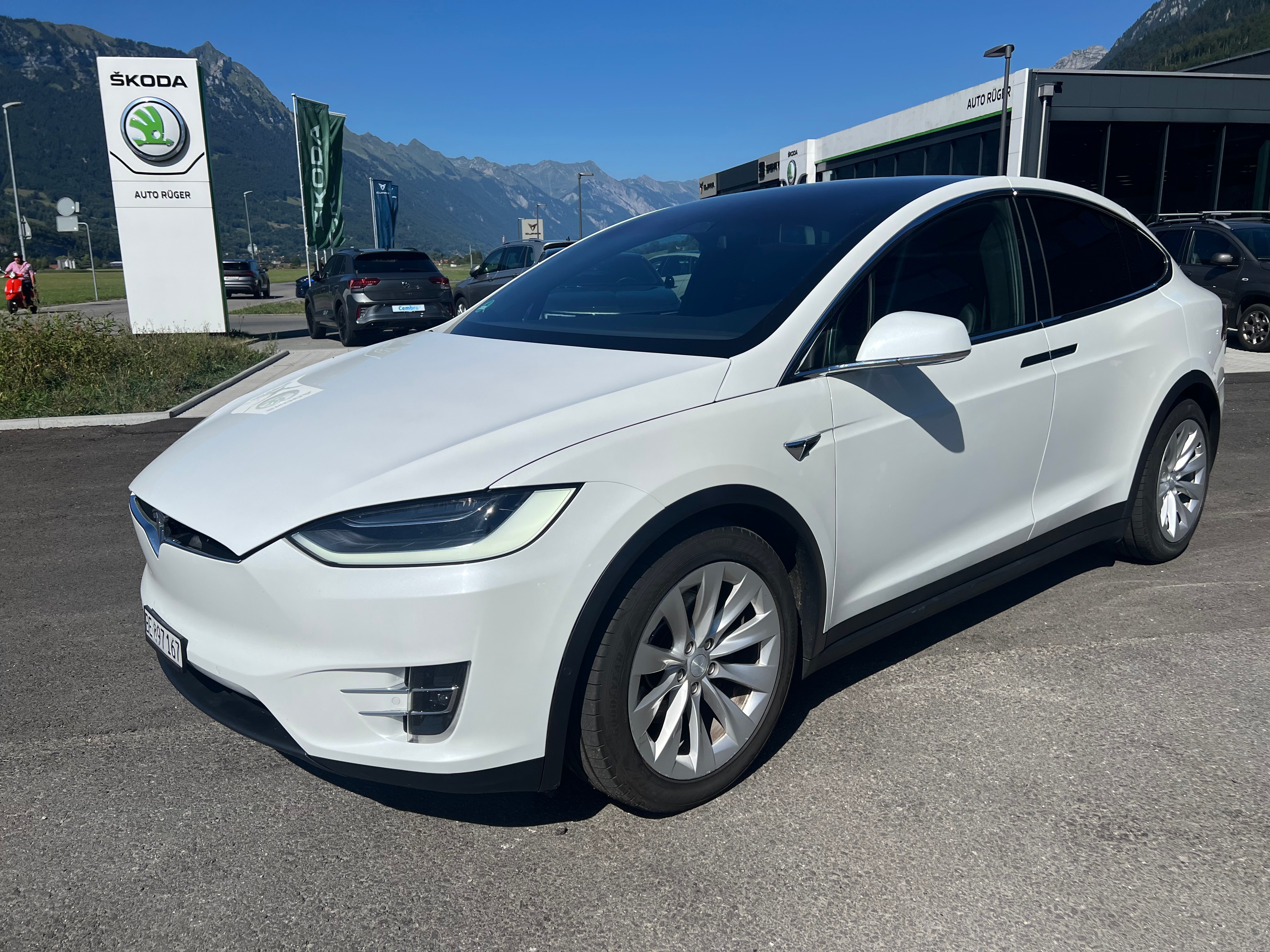 Car photo