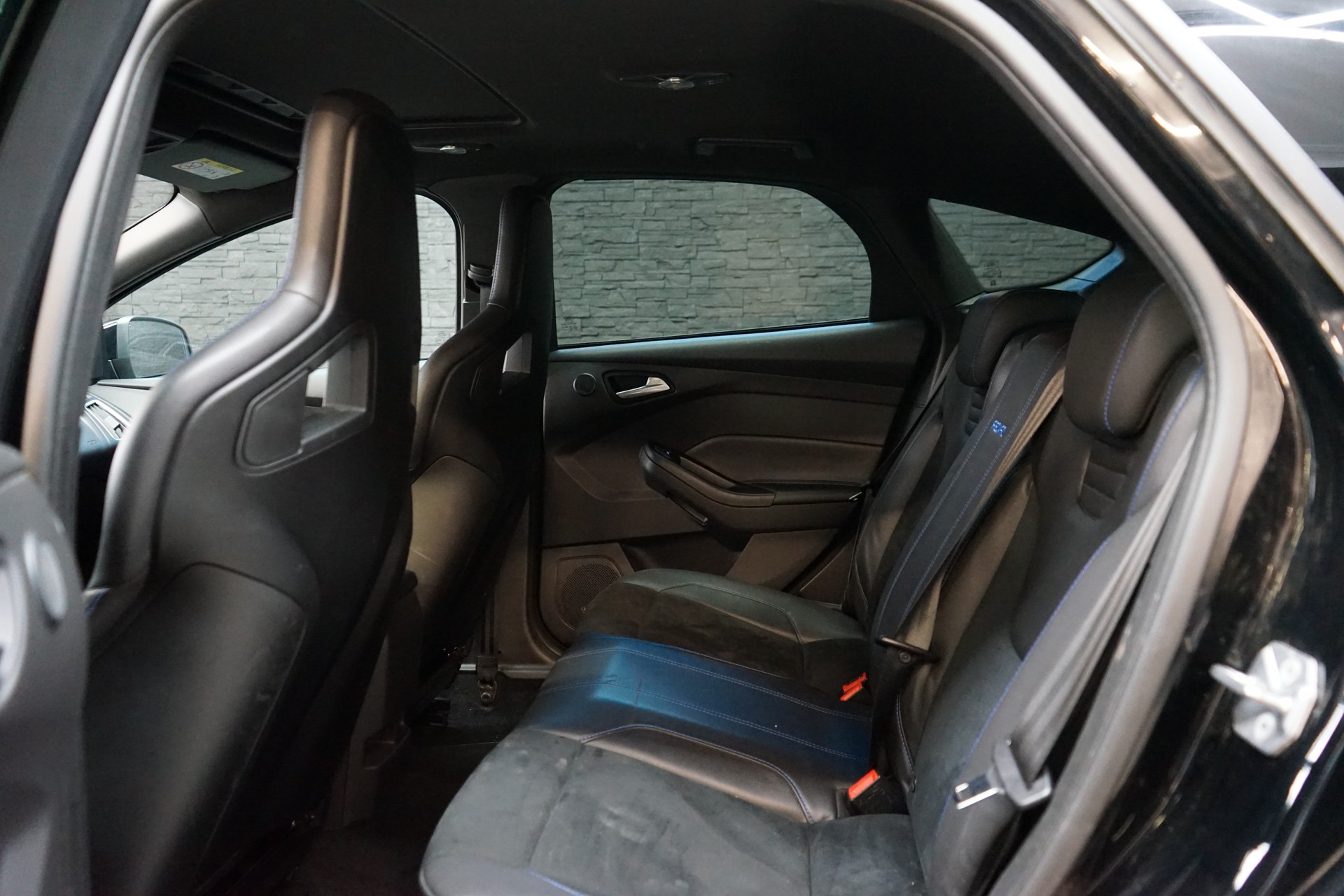 FORD Focus 2.3 EcoBoost RS AWD-image-18
