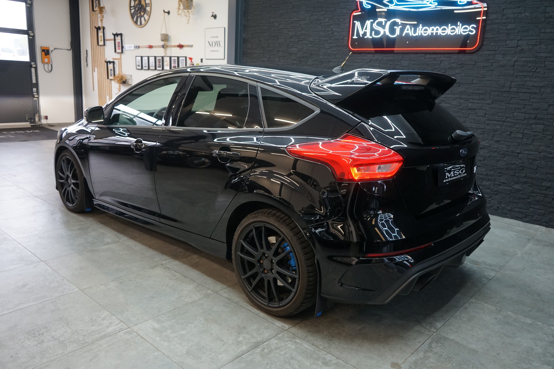 FORD Focus 2.3 EcoBoost RS AWD-image-2
