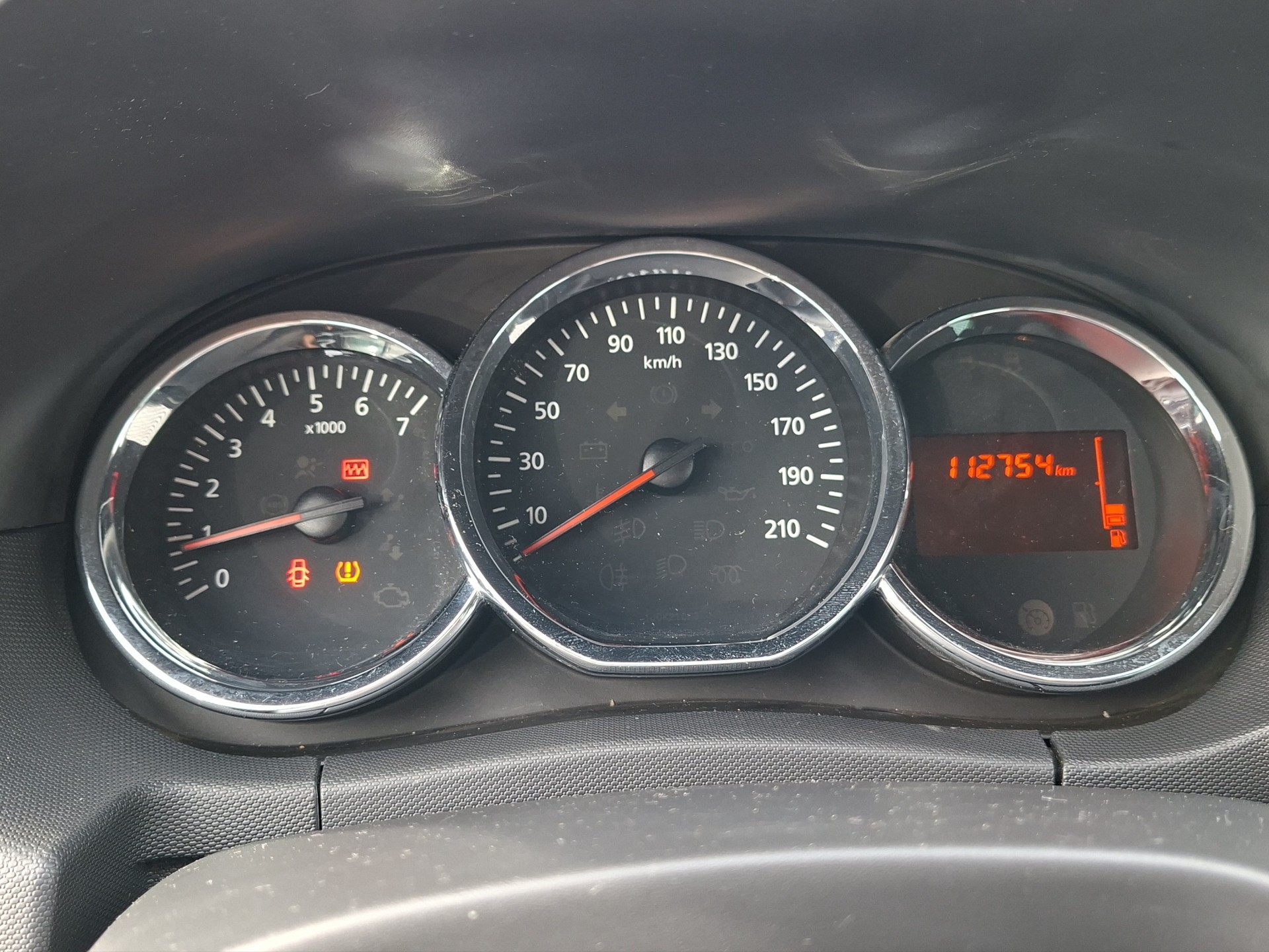 DACIA Duster 1.2 T Ambiance 4x2-image-10
