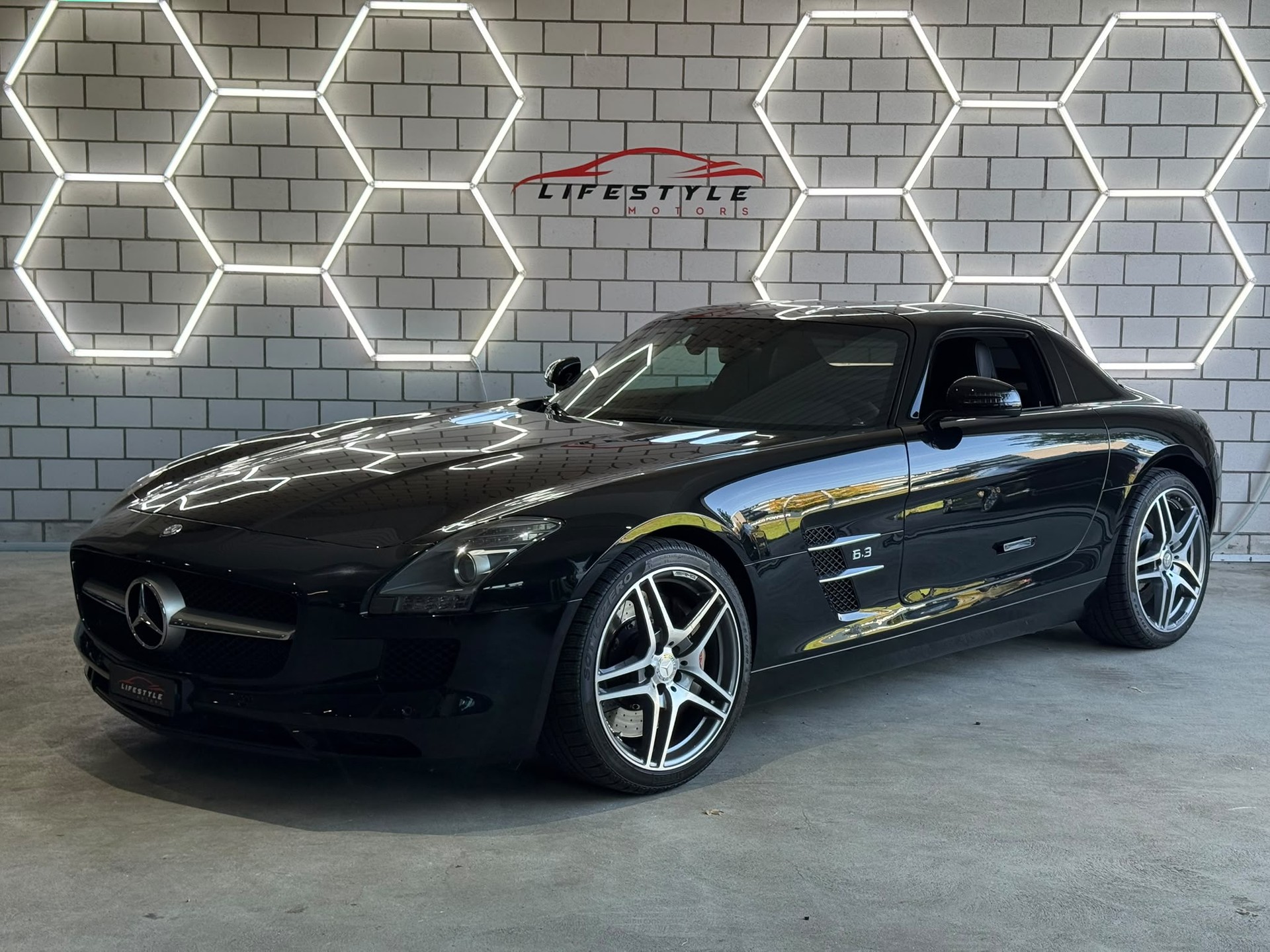 MERCEDES-BENZ SLS 63 AMG Speedshift-image-0