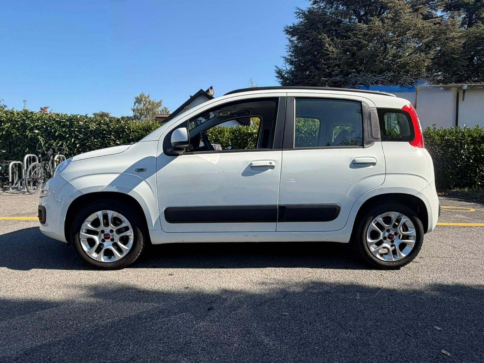 FIAT Panda 0.9 Twinair Turbo Lounge MTA-image-3