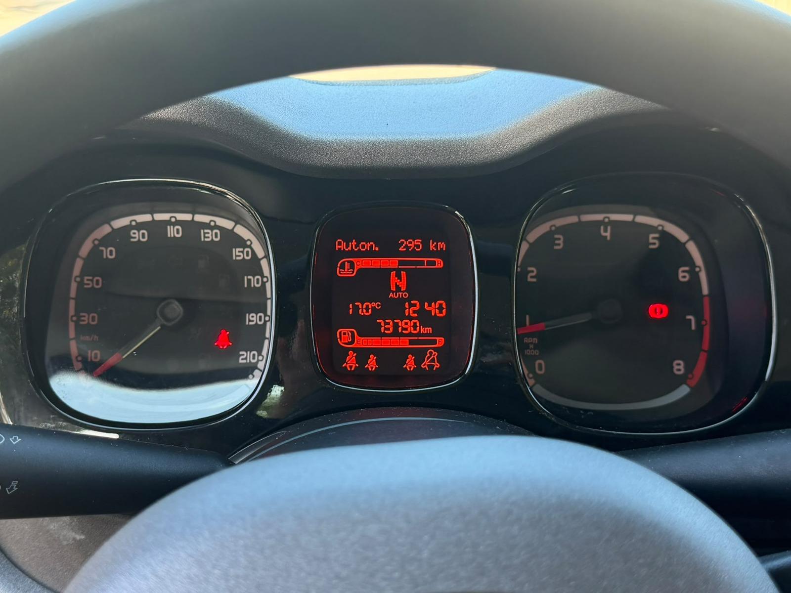 FIAT Panda 0.9 Twinair Turbo Lounge MTA-image-12