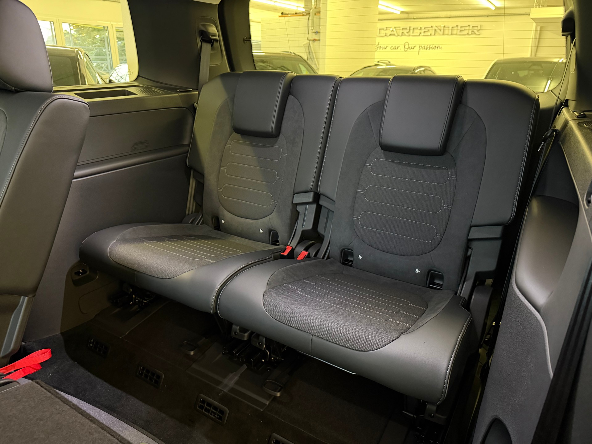 VW ID.Buzz LWB Pro 4 Motion, Neuwagen, 340PS, AHK, 7 Sitzer, Langversion-image-18