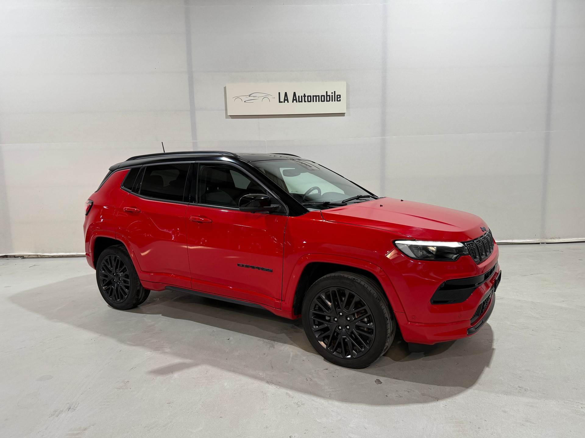 JEEP Compass 1.3 T PHEV S AWD-image-5