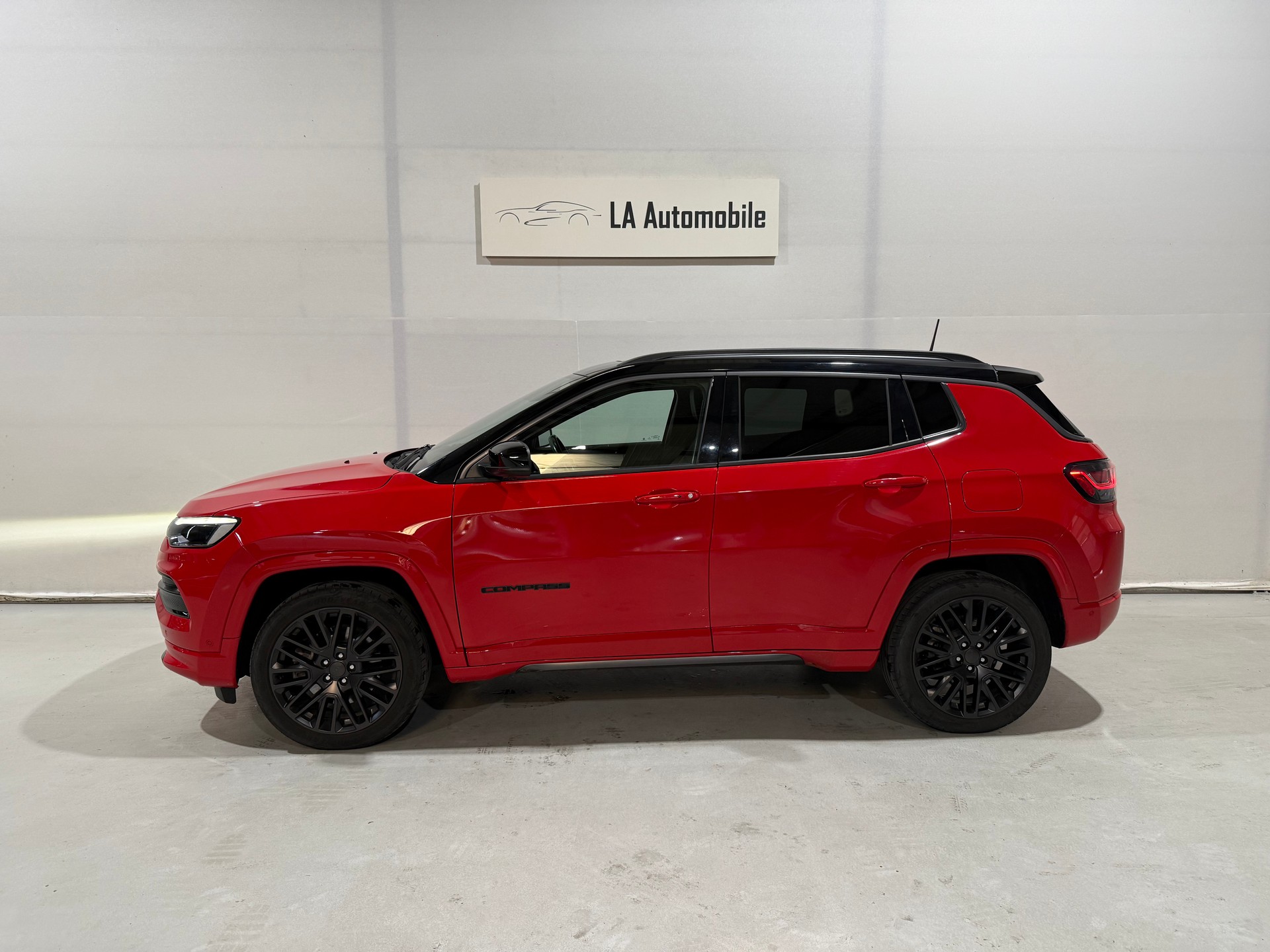JEEP Compass 1.3 T PHEV S AWD-image-2