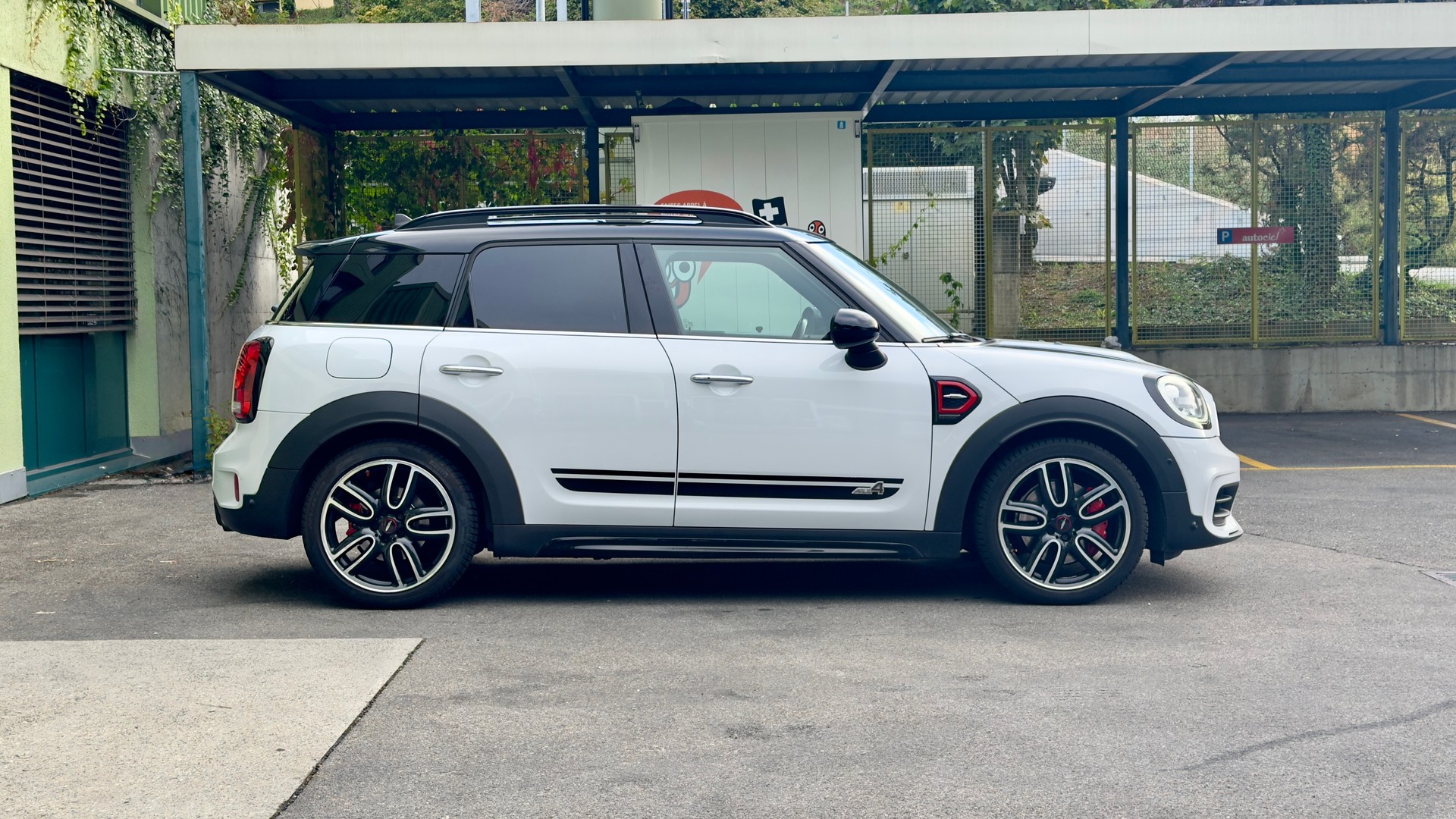 MINI Countryman John Cooper Works ALL4 Steptronic-image-5