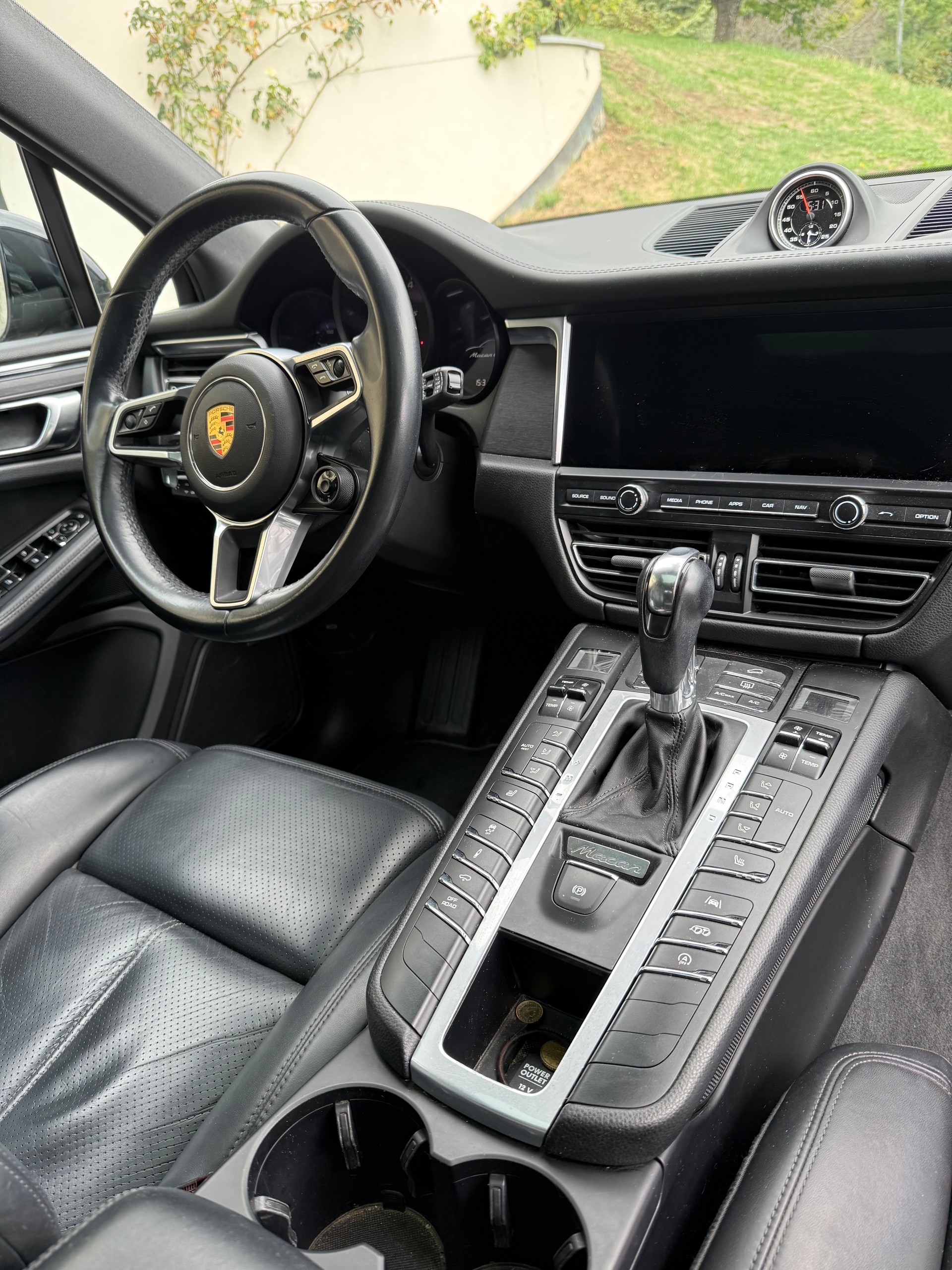PORSCHE 2.9 V6 GTS-image-1