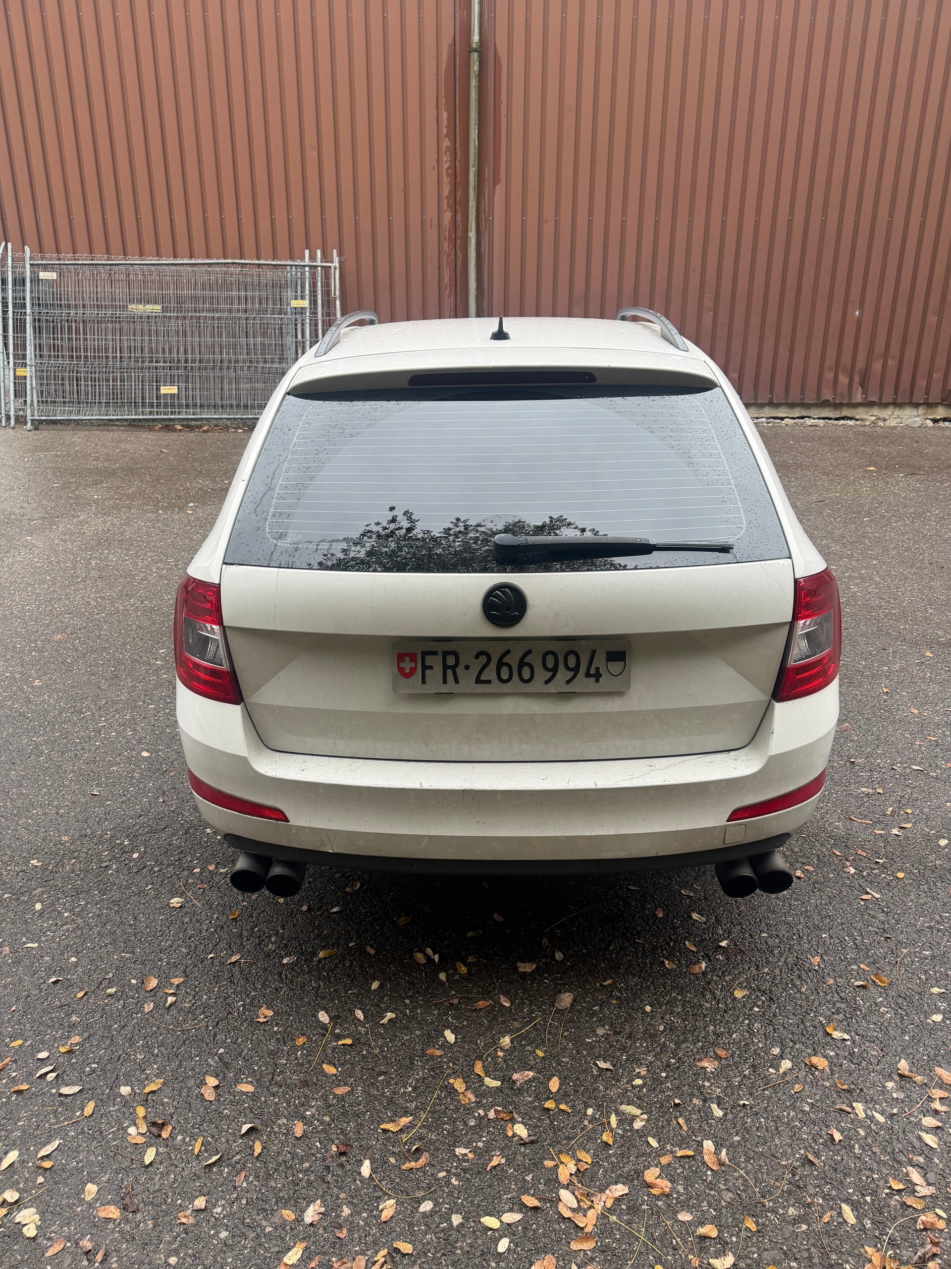SKODA Octavia Combi 1.8 TSI Ambition 4x4 DSG-image-5