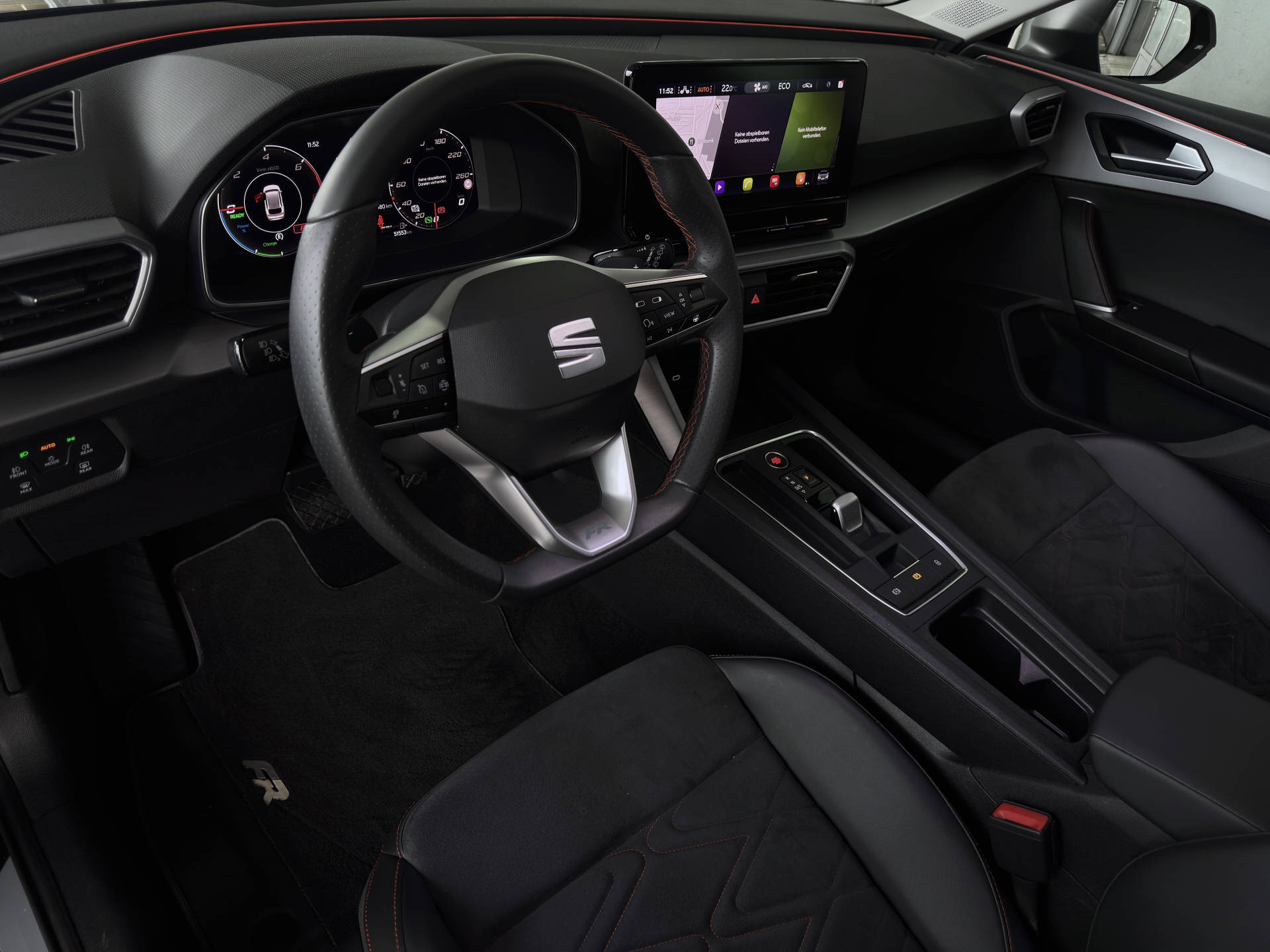 SEAT Leon ST 1.4 eHybrid FR DSG-image-8