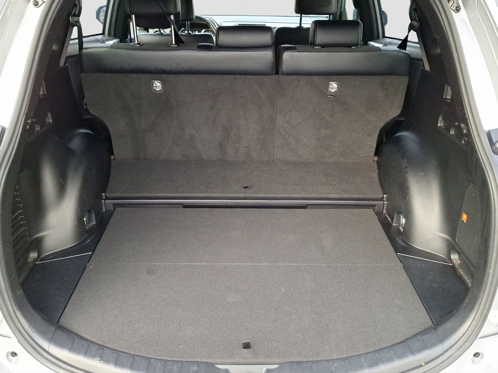 TOYOTA RAV4 2.5 HSD Sapphire-image-11
