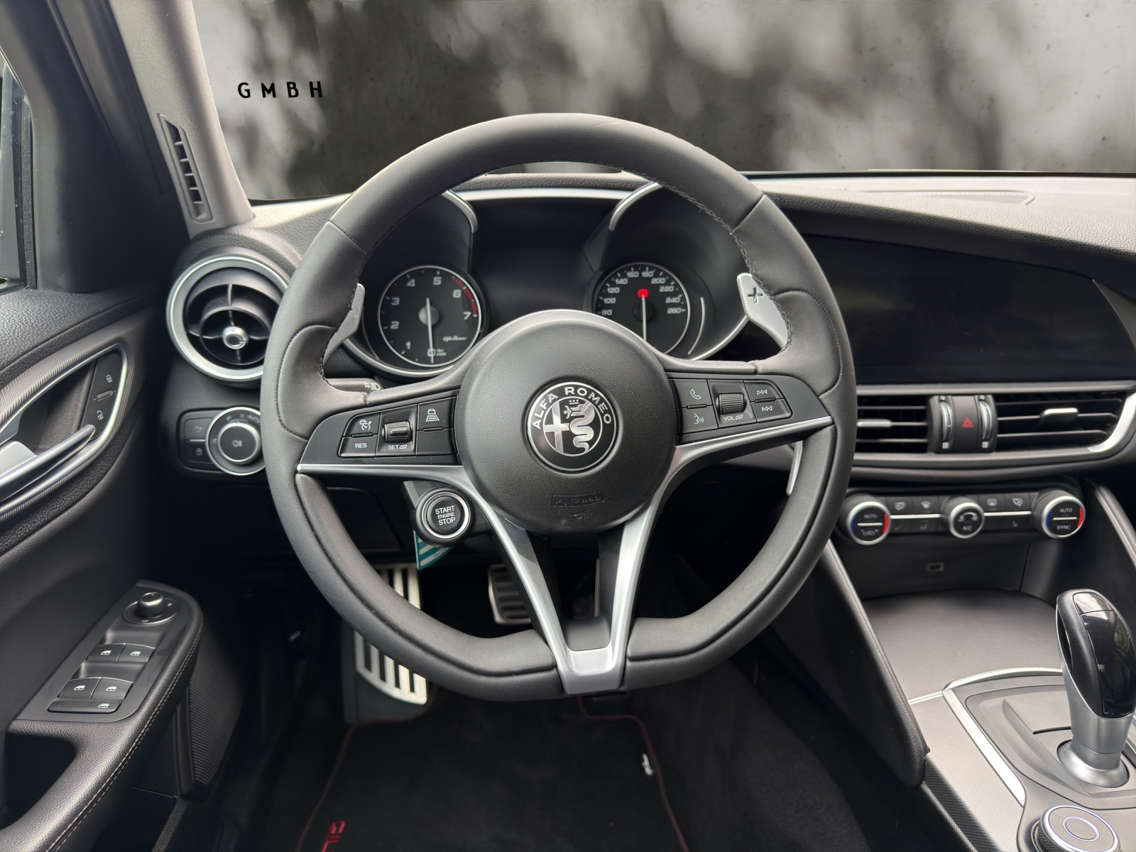 ALFA ROMEO Giulia 2.0 Veloce Q4 Automatic-image-7