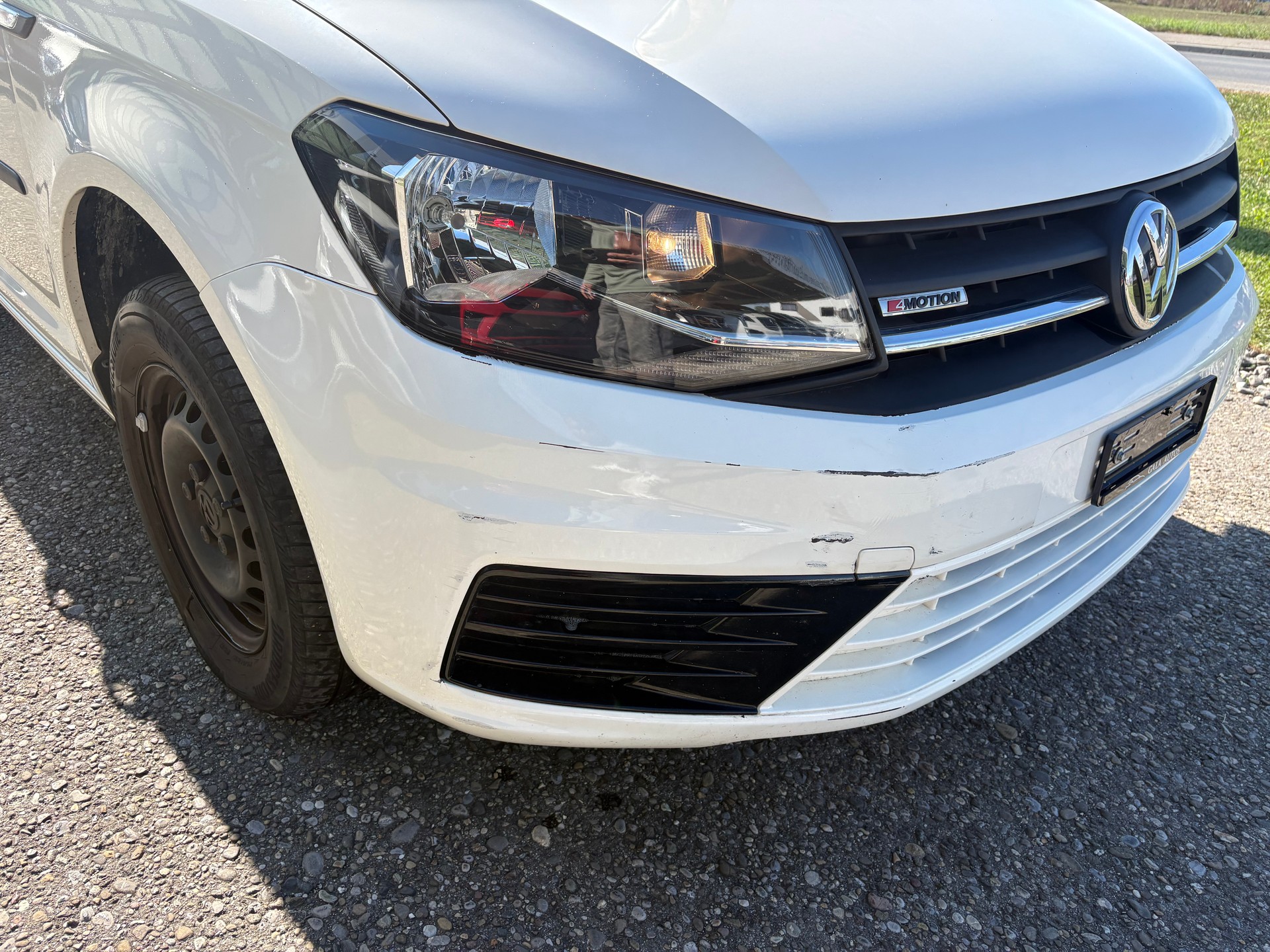 VW CADDY-image-14
