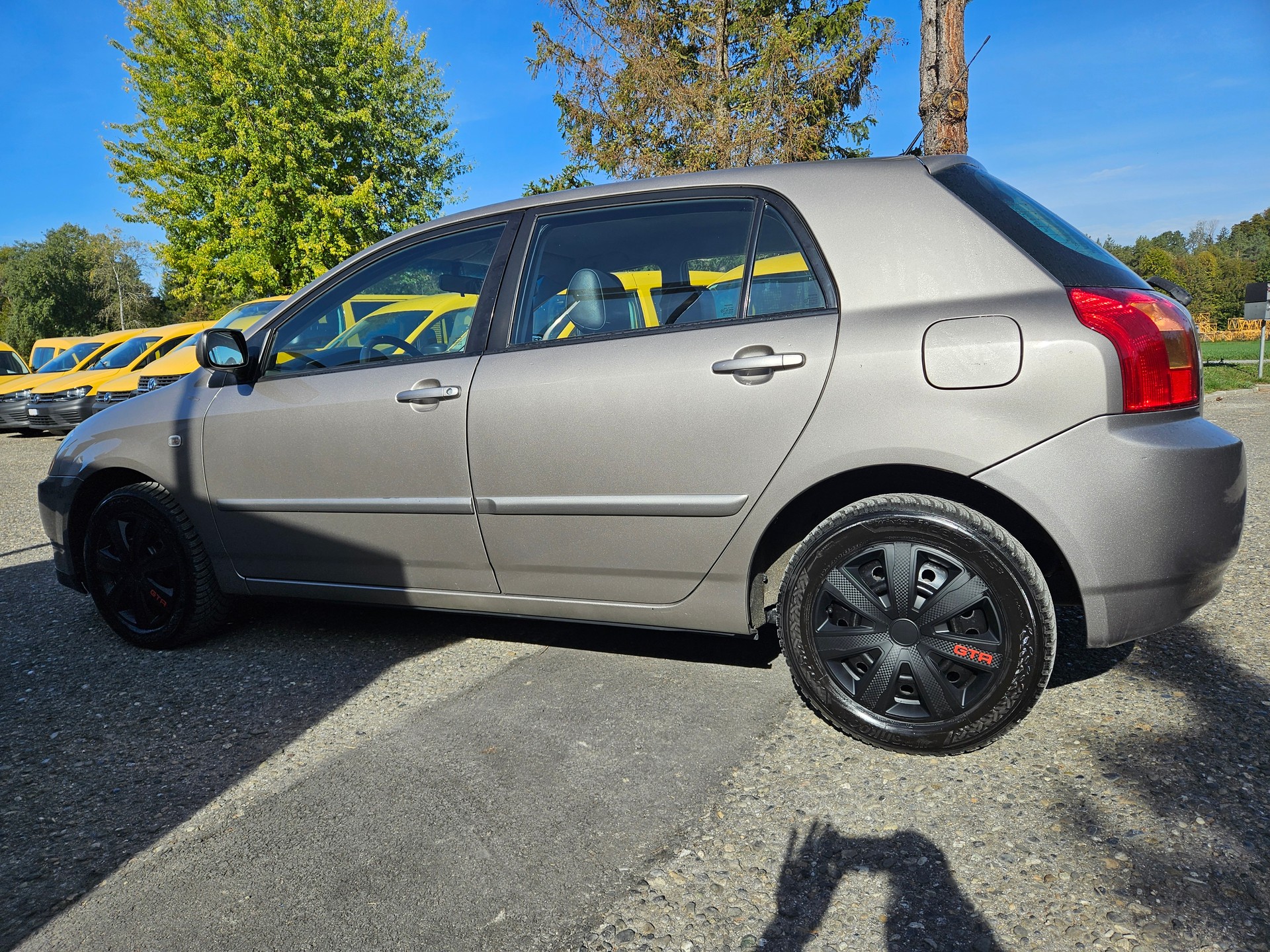 TOYOTA Corolla 1.8 TS Dynamic-image-6