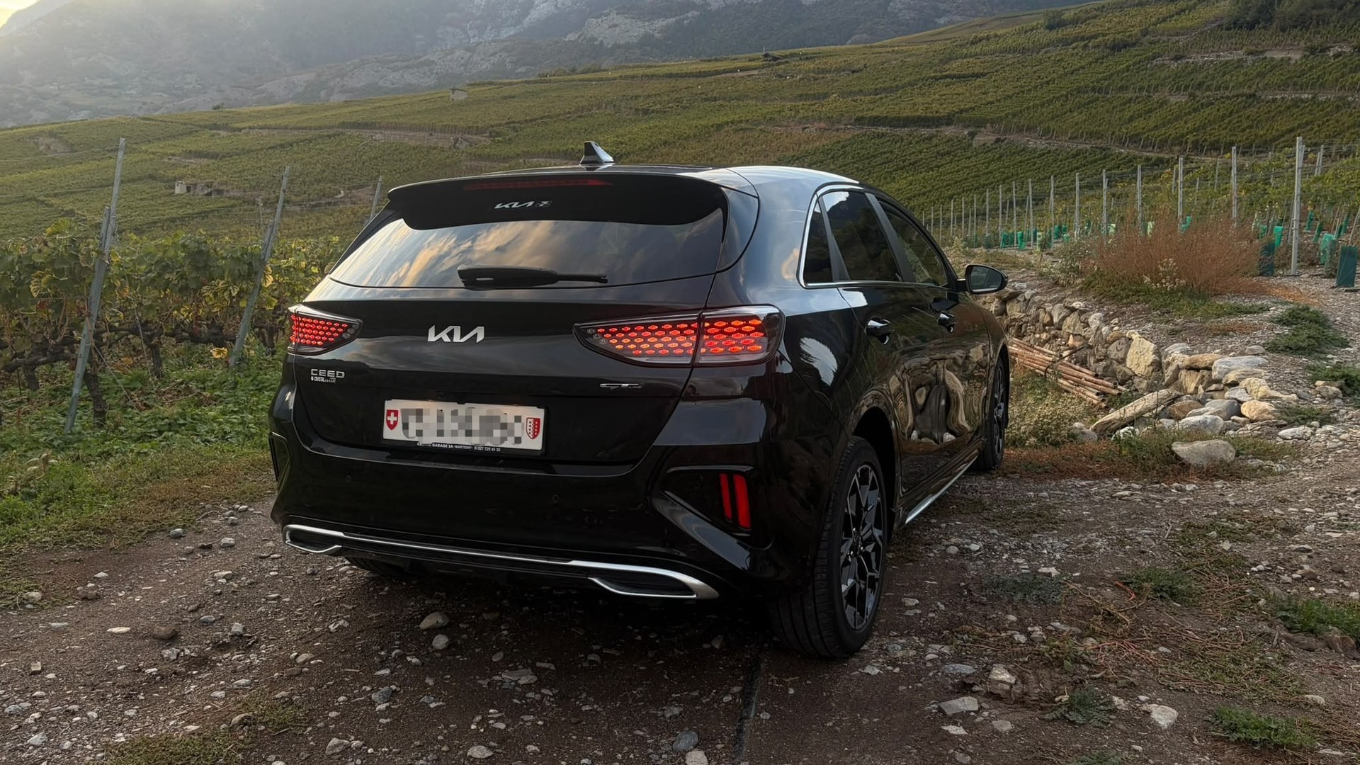 KIA 1.5 T-GDi GT-Line-image-1