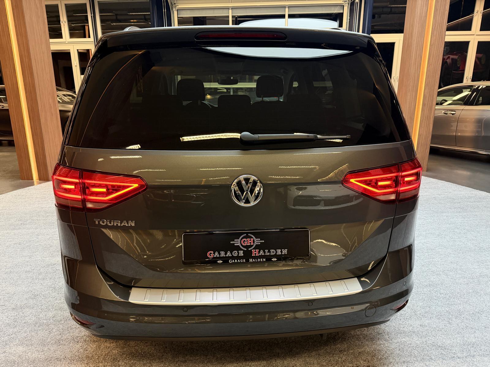 VW Touran 1.5 TSI Highline DSG-image-5