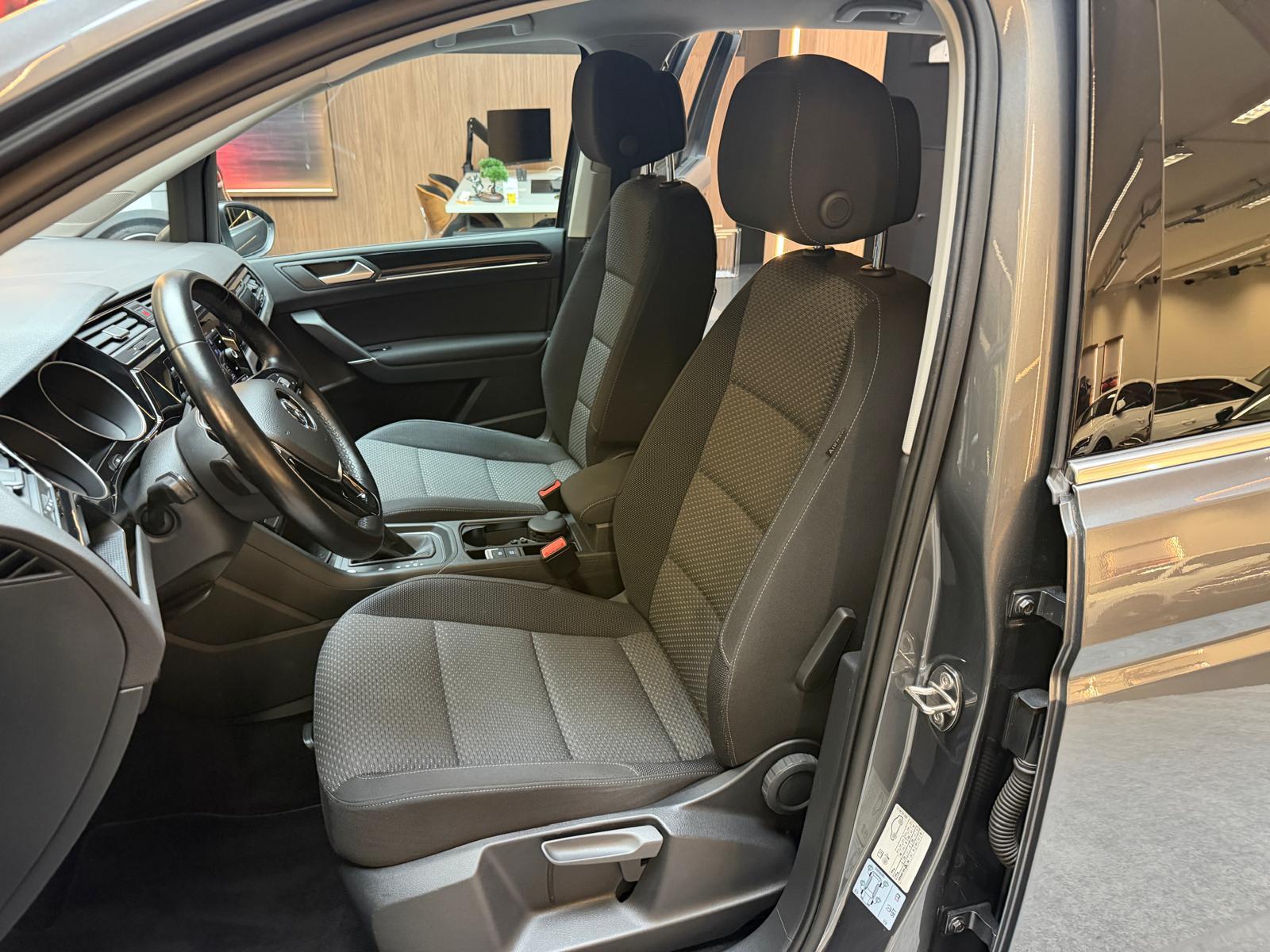 VW Touran 1.5 TSI Highline DSG-image-13