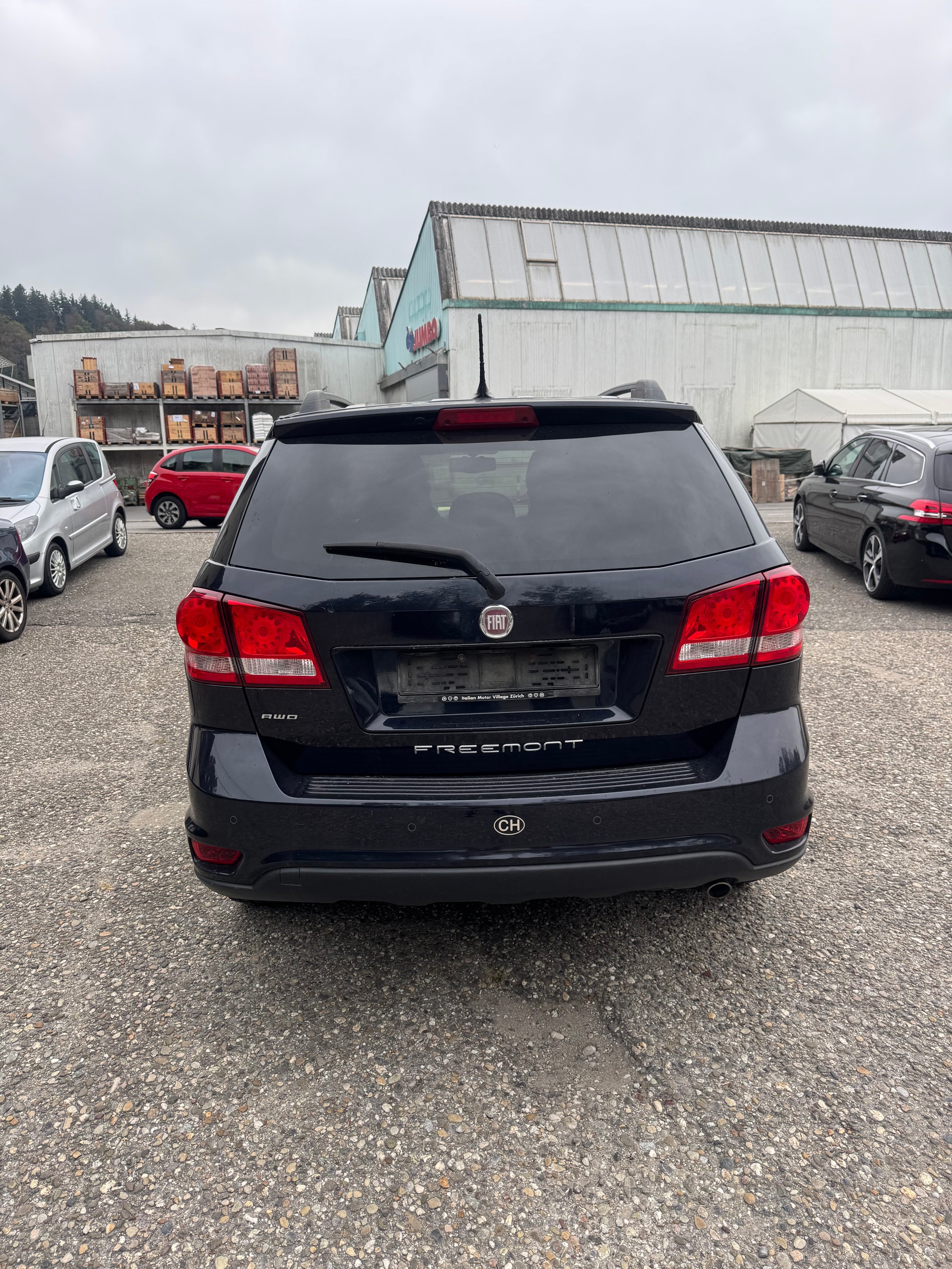FIAT Freemont 2.0 MJ Lounge AWD Automat-image-5
