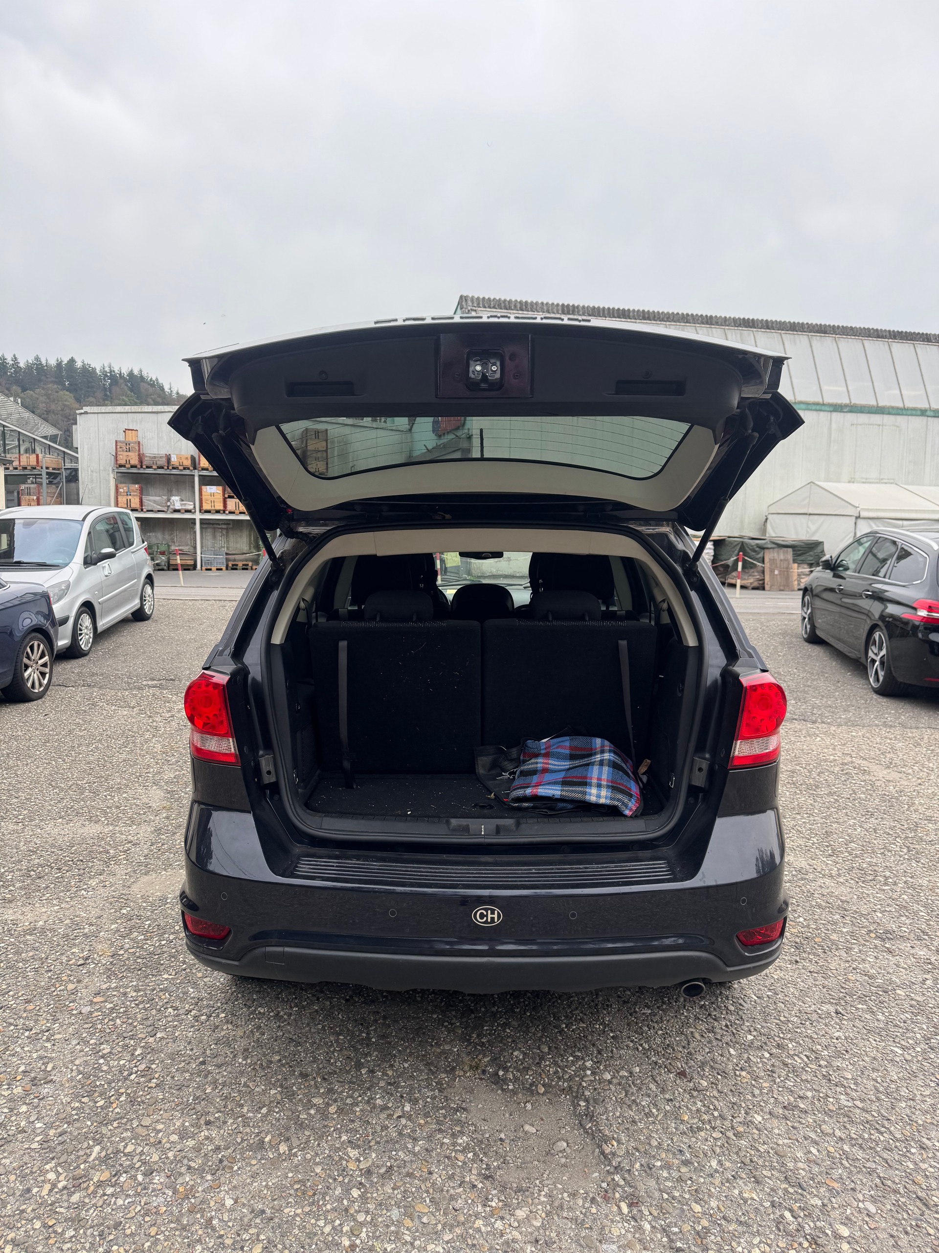 FIAT Freemont 2.0 MJ Lounge AWD Automat-image-6