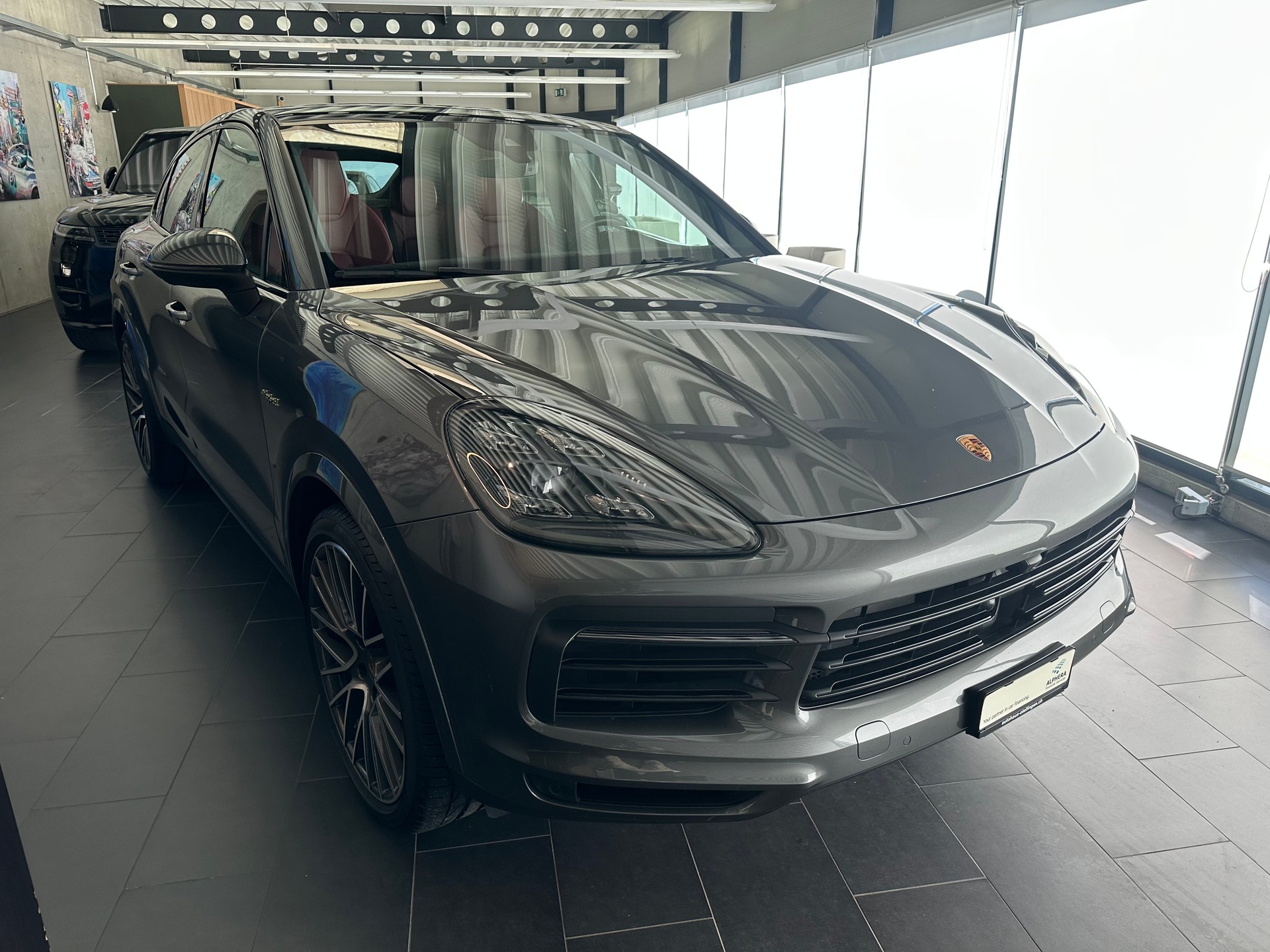 PORSCHE Cayenne Coupé 3.0 V6 E-Hybrid-image-1