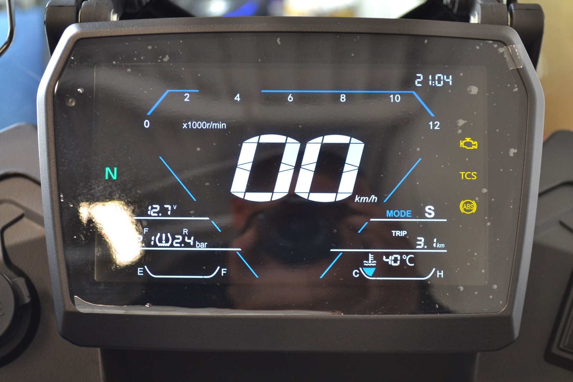 VOGE 525 DSX-image-6