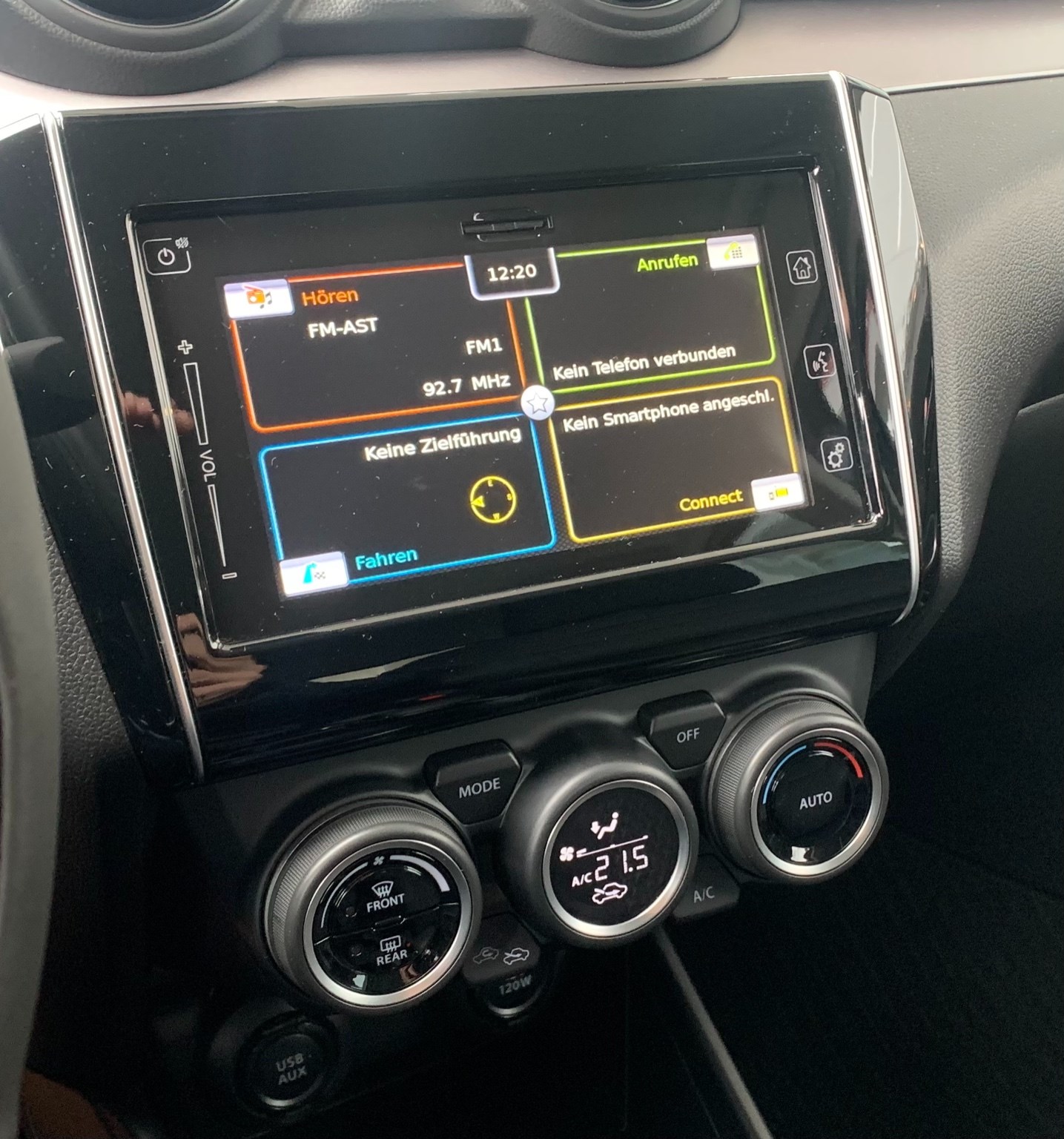 SUZUKI Swift 1.2 Compact Top Hybrid CVT-image-18