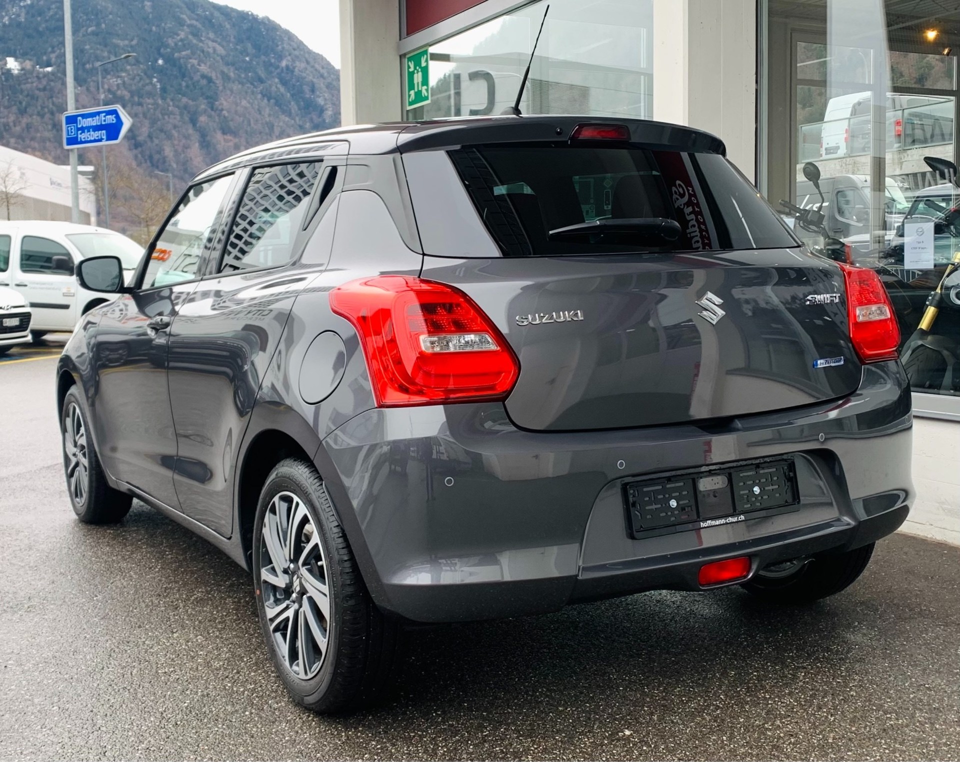 SUZUKI Swift 1.2 Compact Top Hybrid CVT-image-3