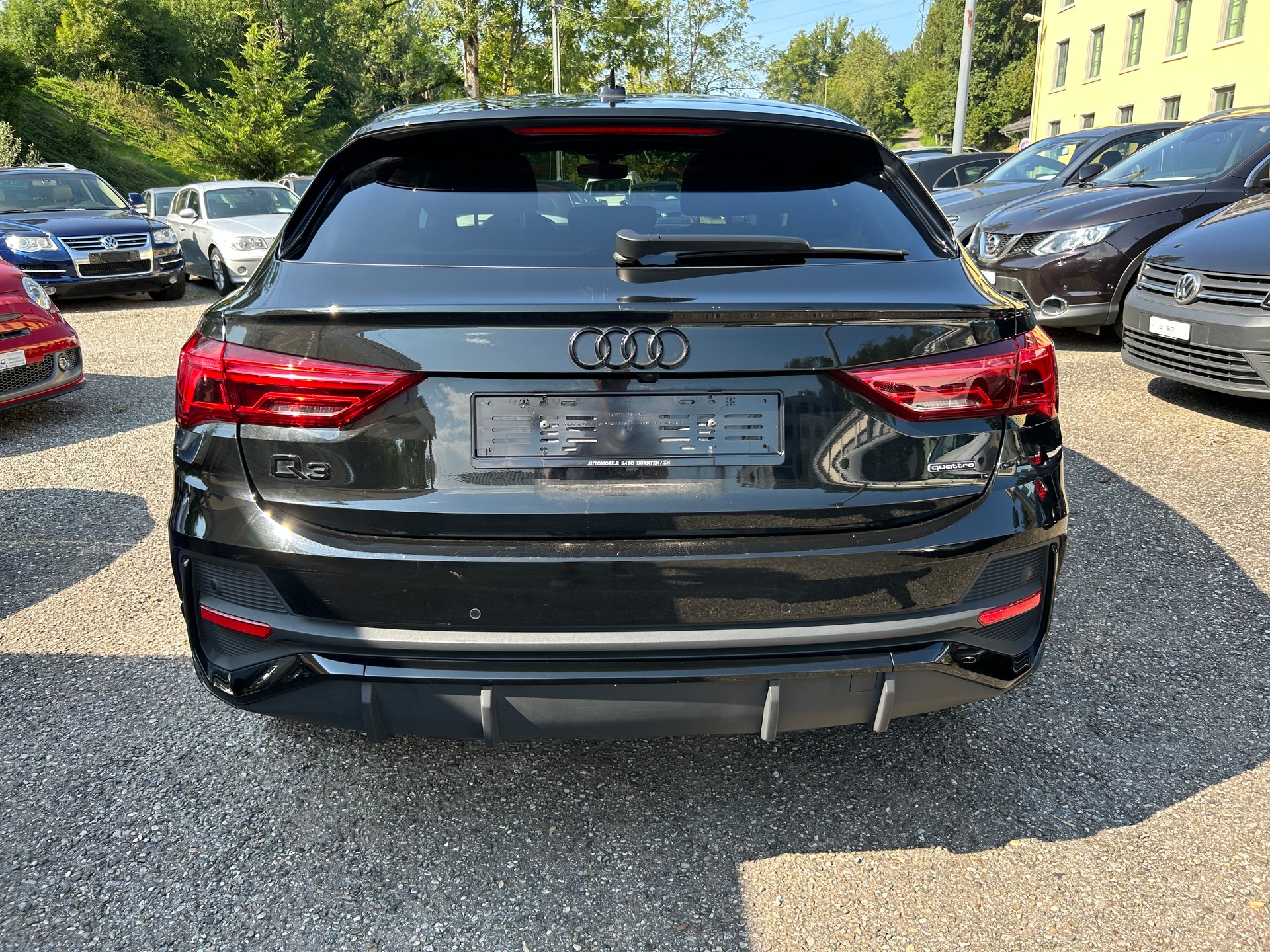 AUDI Q3 Sportback 35 TDI S line quattro-image-13