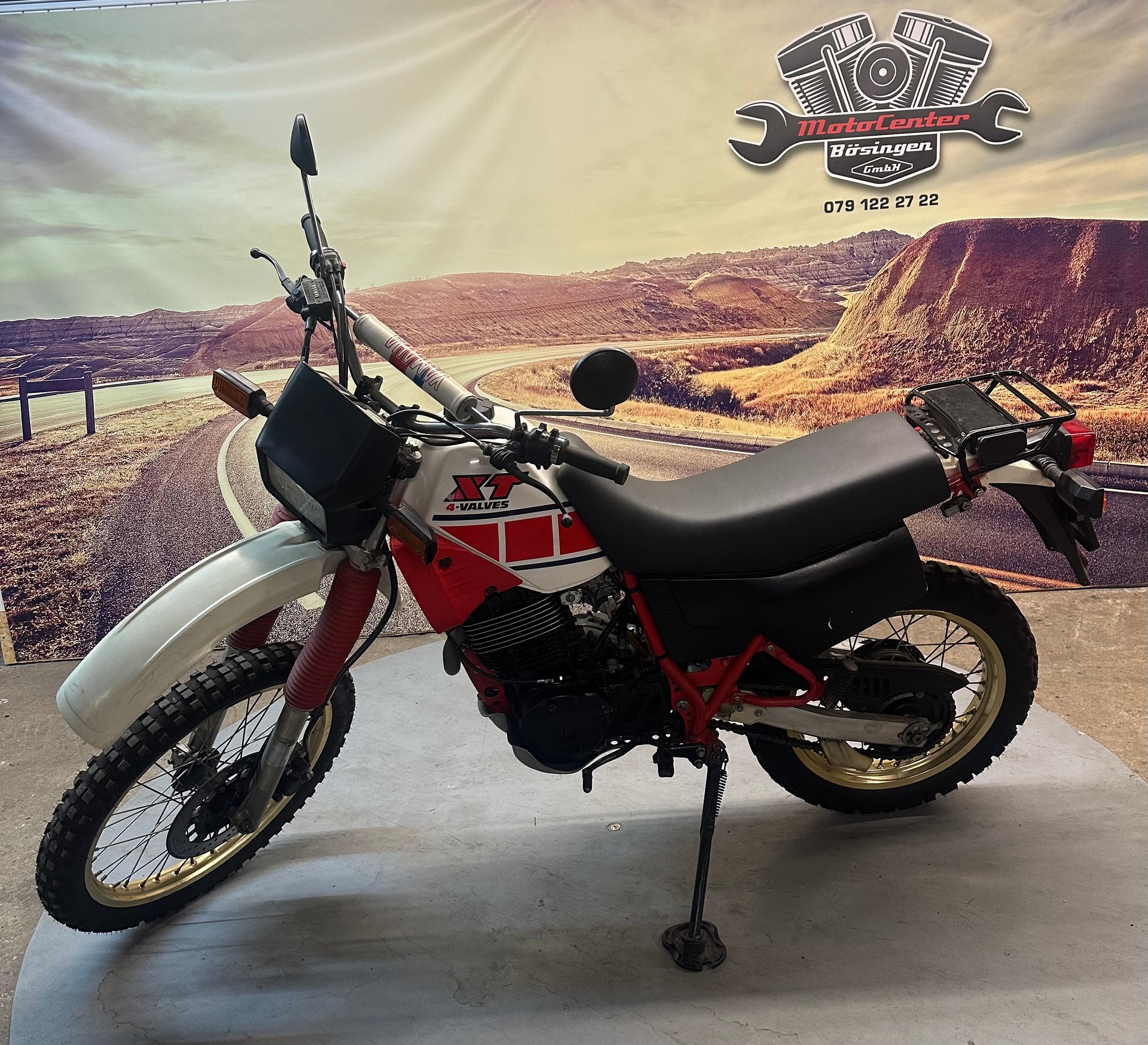 YAMAHA XT 600-showroom-element-2
