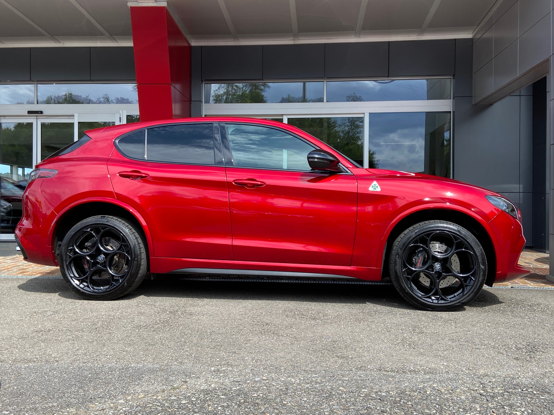 ALFA ROMEO Stelvio 2.9 V6 Quadrifoglio Sky 21 zoll Q4 AT8-image-18