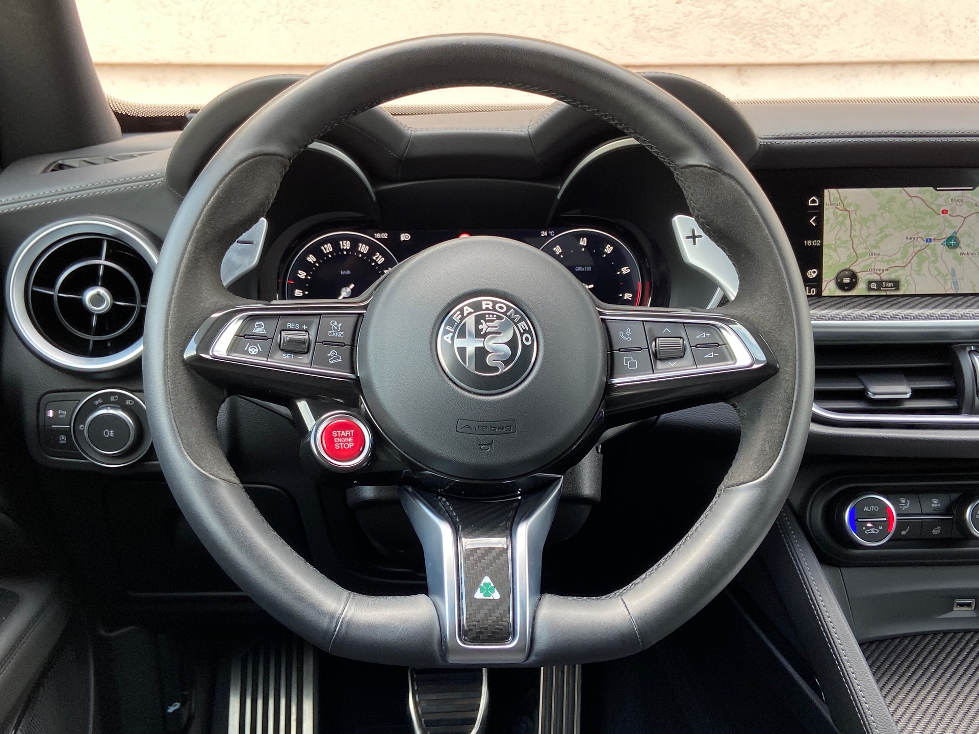 ALFA ROMEO Stelvio 2.9 V6 Quadrifoglio Sky 21 zoll Q4 AT8-image-11