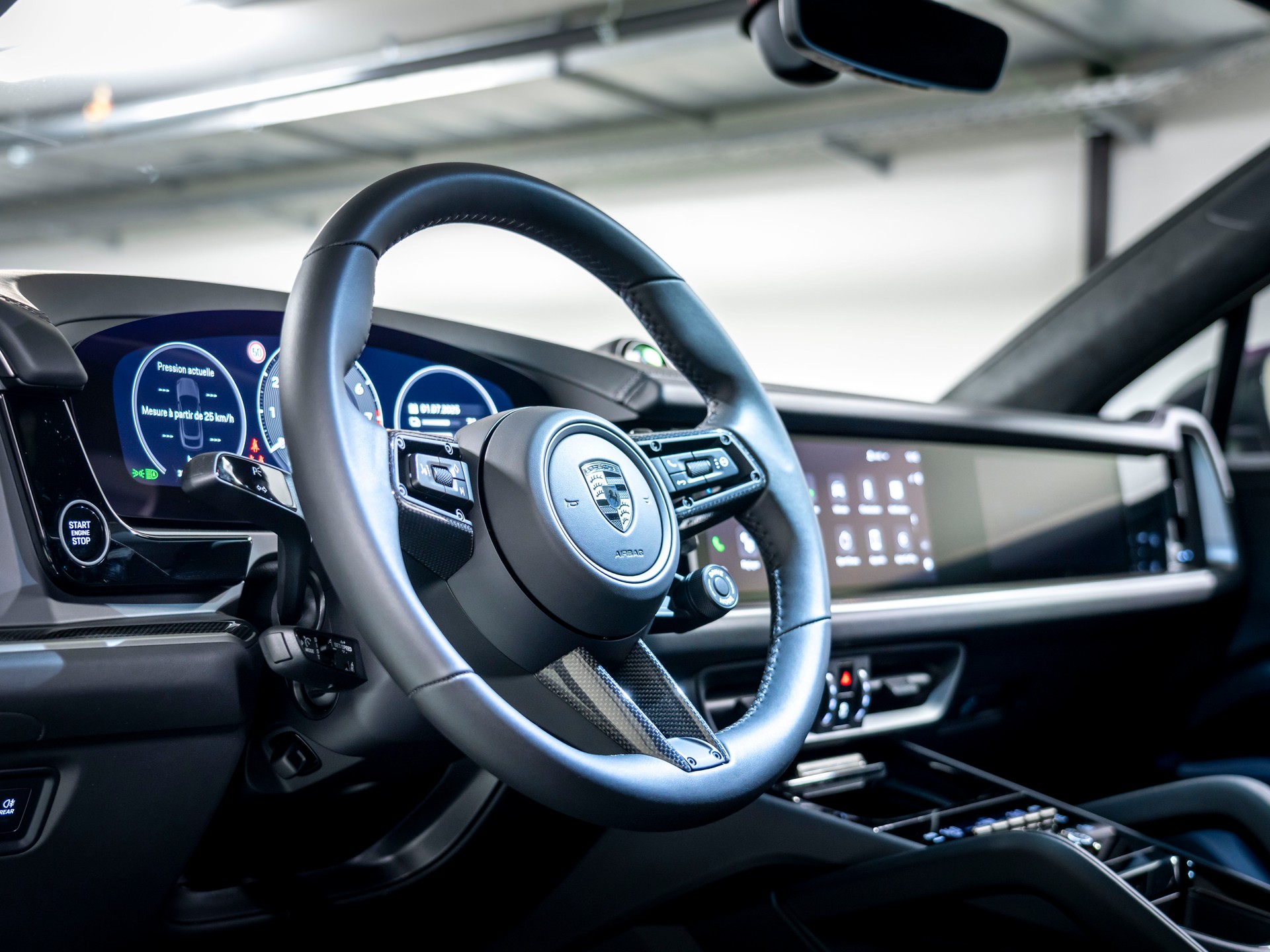 PORSCHE Cayenne Coupé Turbo E-Hybrid Tiptronic-image-13