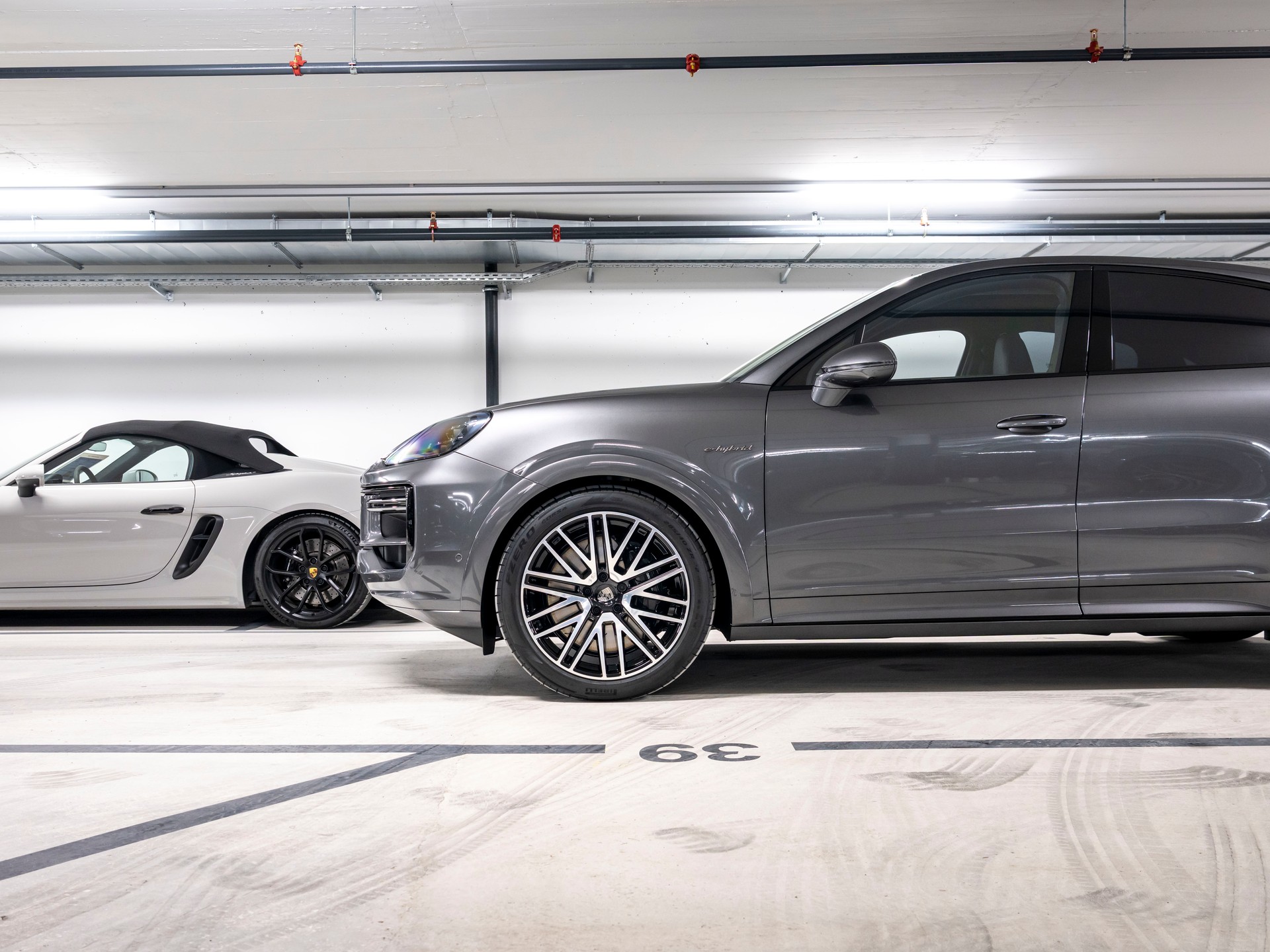 PORSCHE Cayenne Coupé Turbo E-Hybrid Tiptronic-image-5