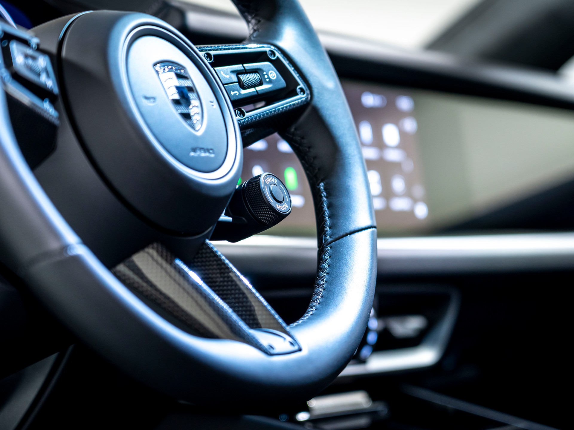 PORSCHE Cayenne Coupé Turbo E-Hybrid Tiptronic-image-14
