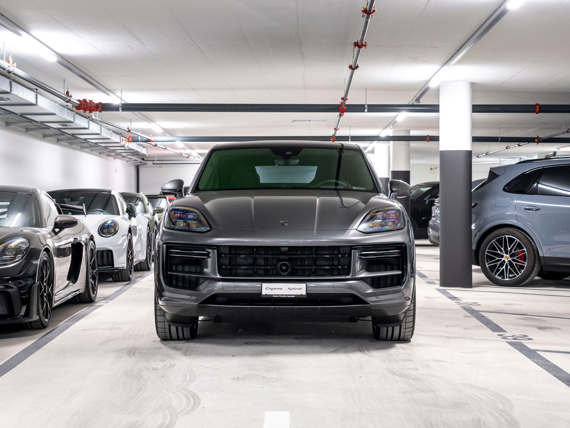 PORSCHE Cayenne Coupé Turbo E-Hybrid Tiptronic-image-3