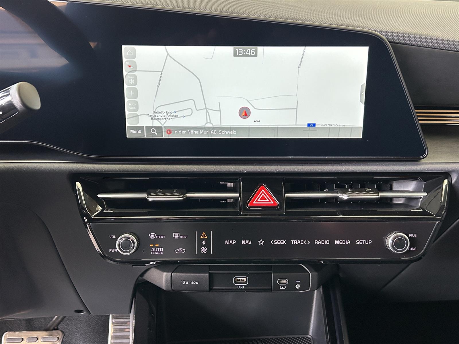 KIA Niro 1.6 GDi Hybrid Style-image-11